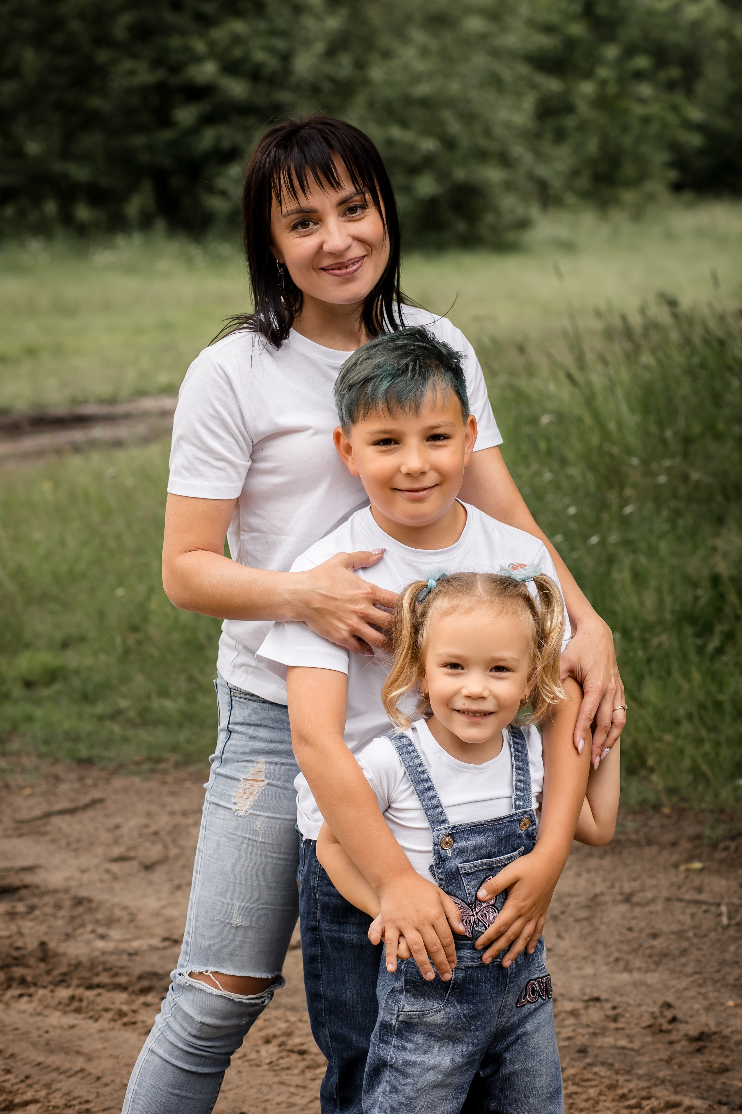 Катя с детками