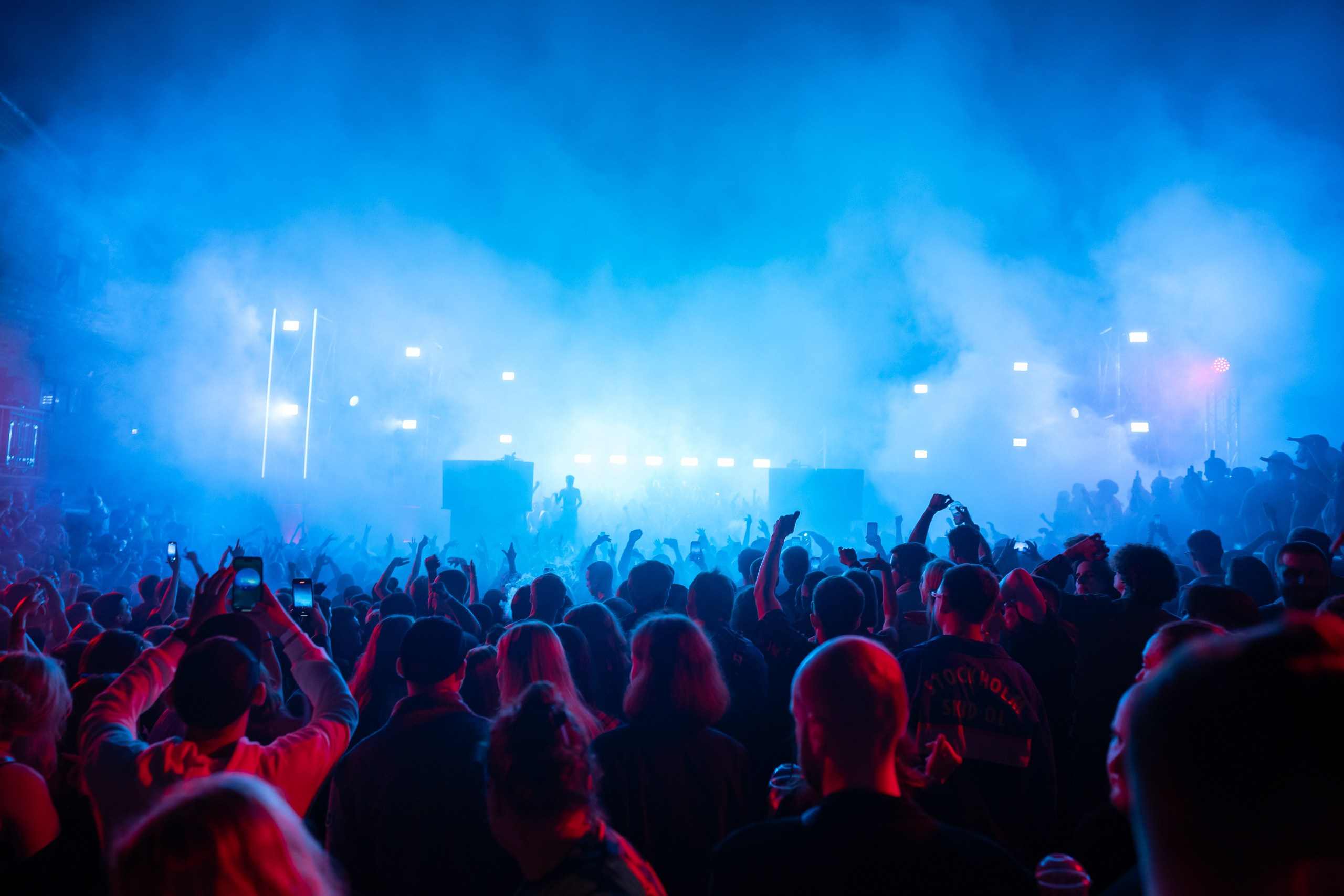 Metro Gorkovskaya Port June 1506. Sunnyman