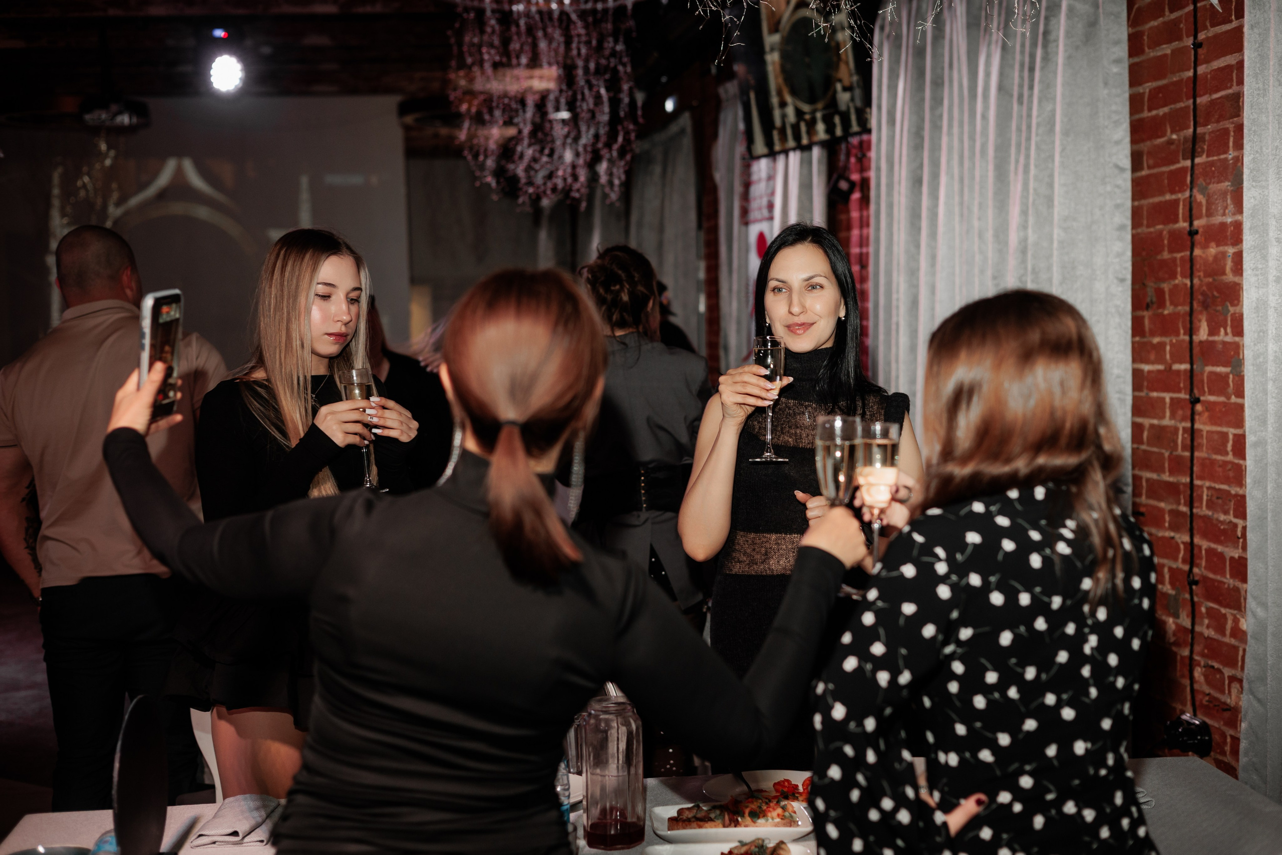 Репортаж Мидийная. Фотограф Саратов Анастасия