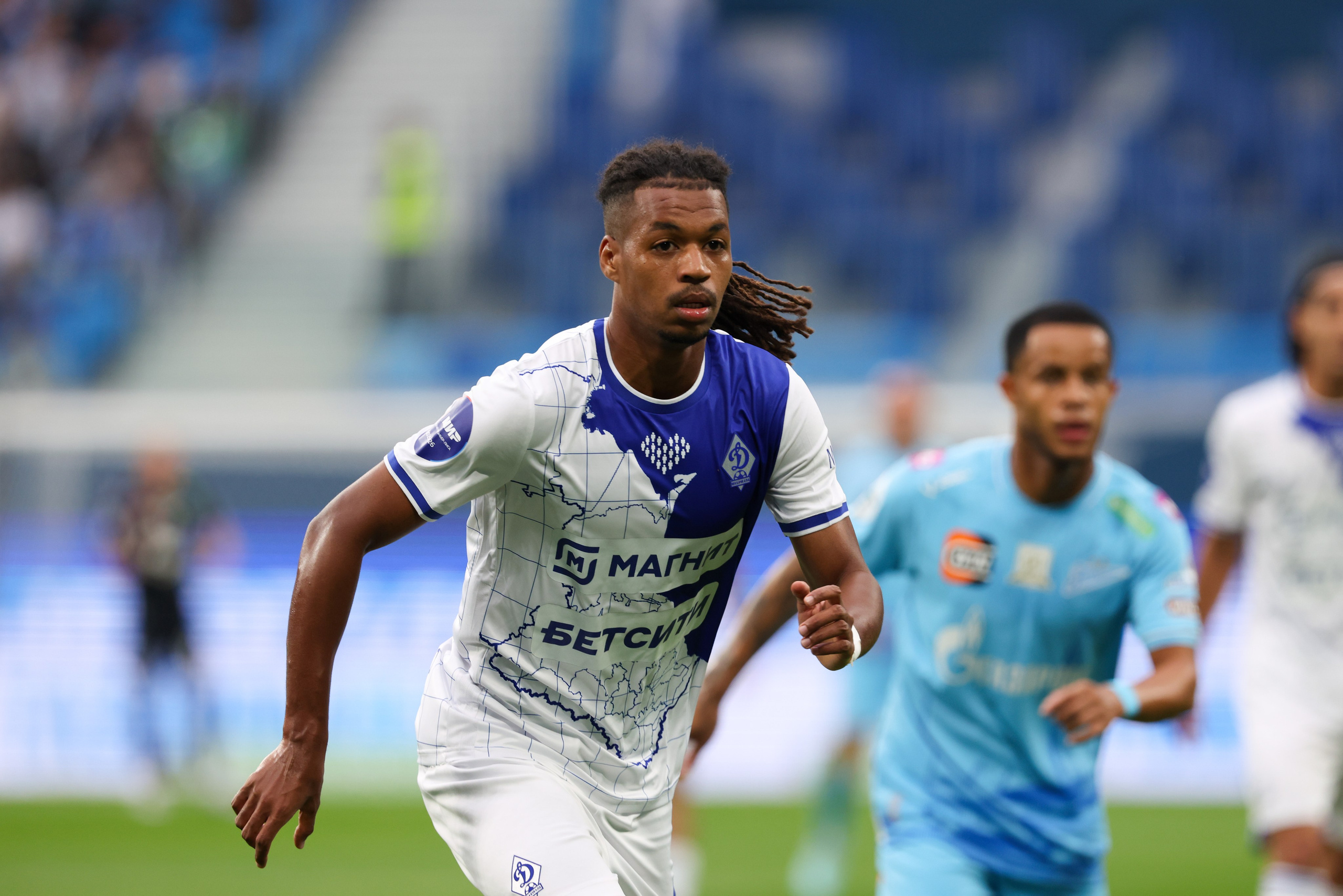 ФК «Зенит» — ФК «Динамо» Махачкала 23.08.2025. Спортивный и репортажный фотограф Антон Тереханов