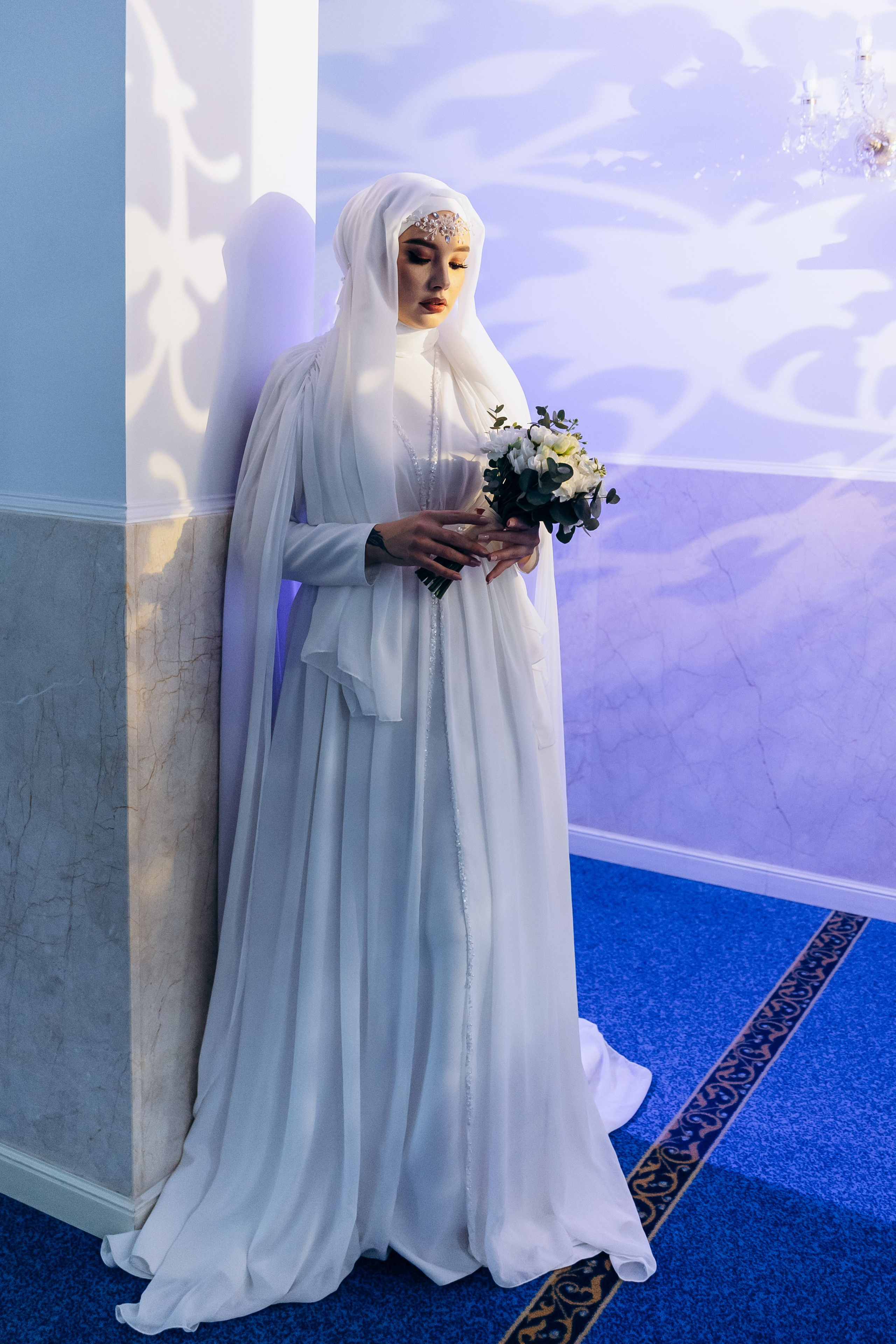 никах в мечети Иман Нуры,, фотосессия в мечети Иман Нуры, фотограф на никах в Казани Ranas4you, образ невесты на никах, завязывание платка Казань, платье на никах Казань