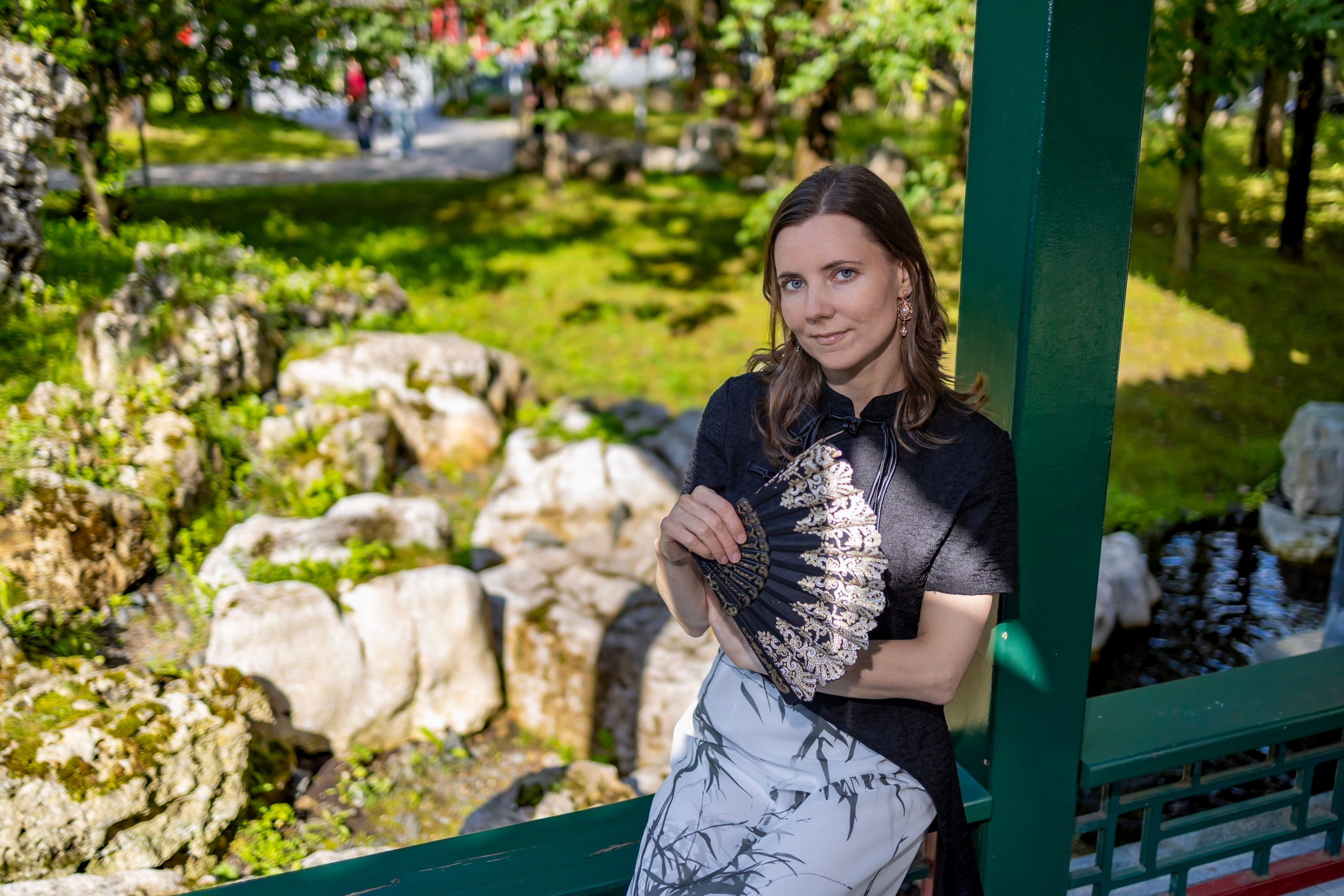 Фотосессия в парке Хуамин: восточная сказка в центре Москвы. Репортажный, семейный и студийный фотограф в Москве Демин Алексей