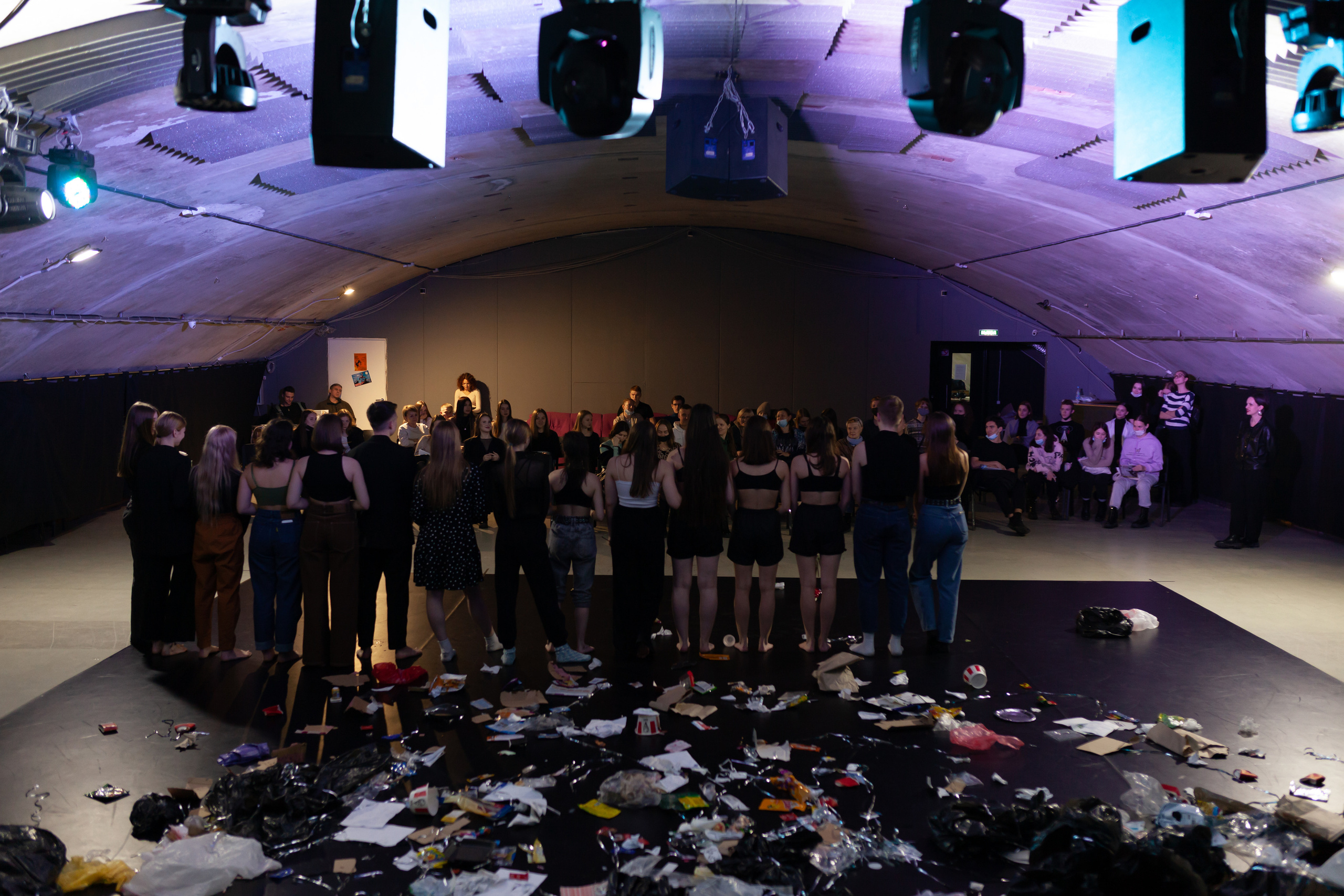 Современный танец НОККиИ. Семейный и женский фотограф, стильный репортаж в г. Новосибирск