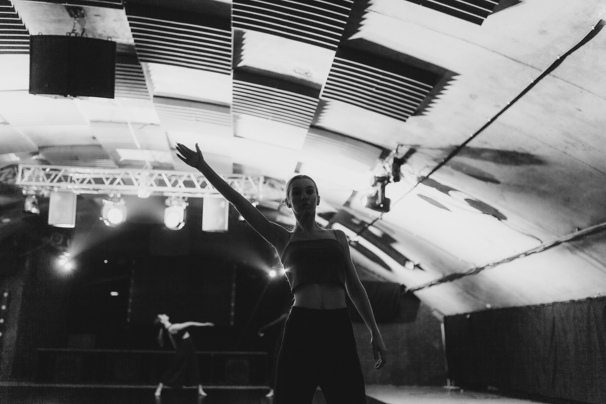 Современный танец НОККиИ. Семейный и женский фотограф, стильный репортаж в г. Новосибирск