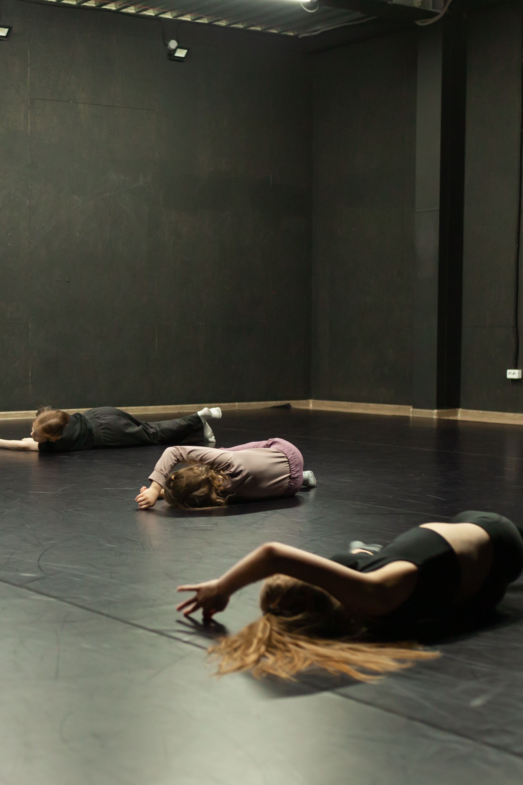 Театр современного танца GLYPTIC дети. Семейный и женский фотограф, стильный репортаж в г. Новосибирск