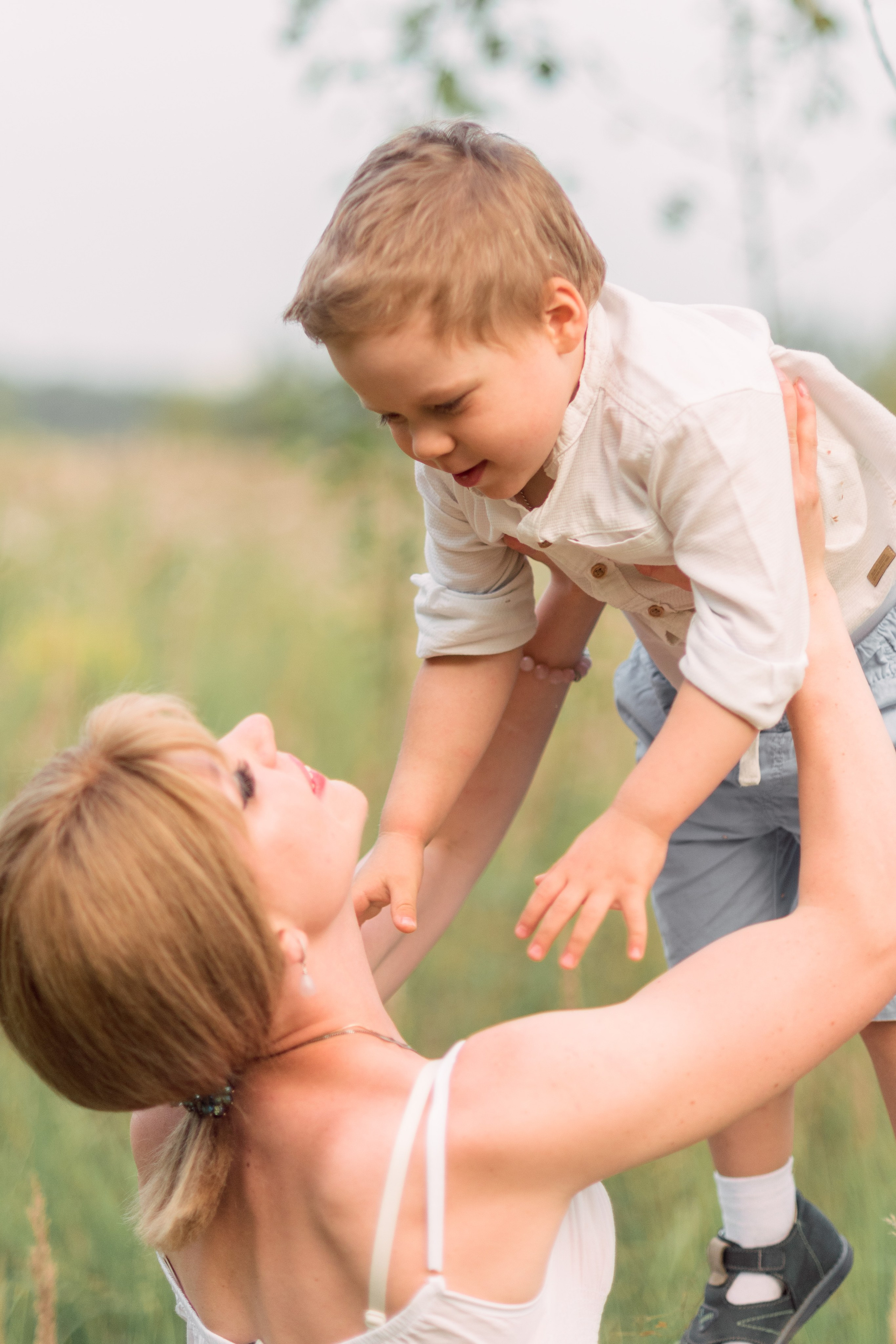 В поле. Фотограф Юлия Попова