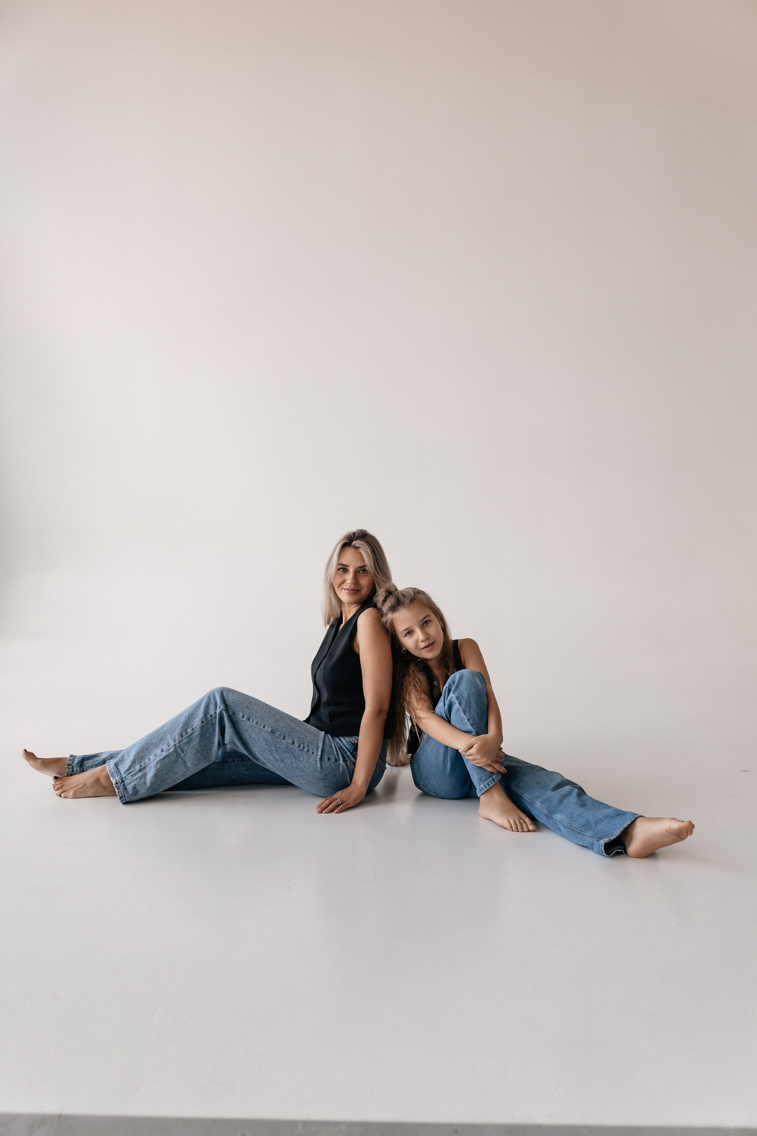 Настя и Ева. Семейный фотограф Минск Усова Ольга