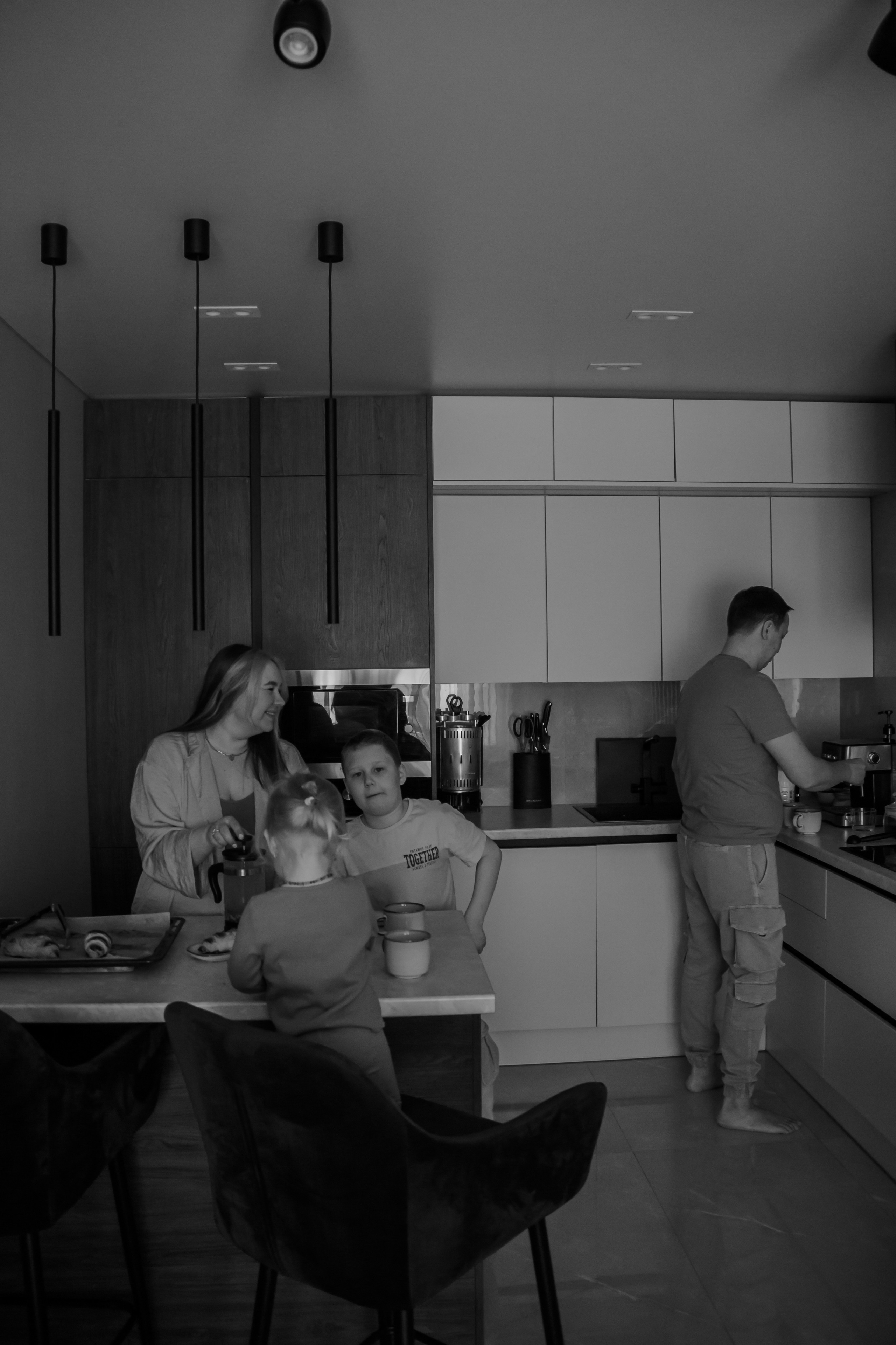 Женя\Эдик\Марк\Оливия