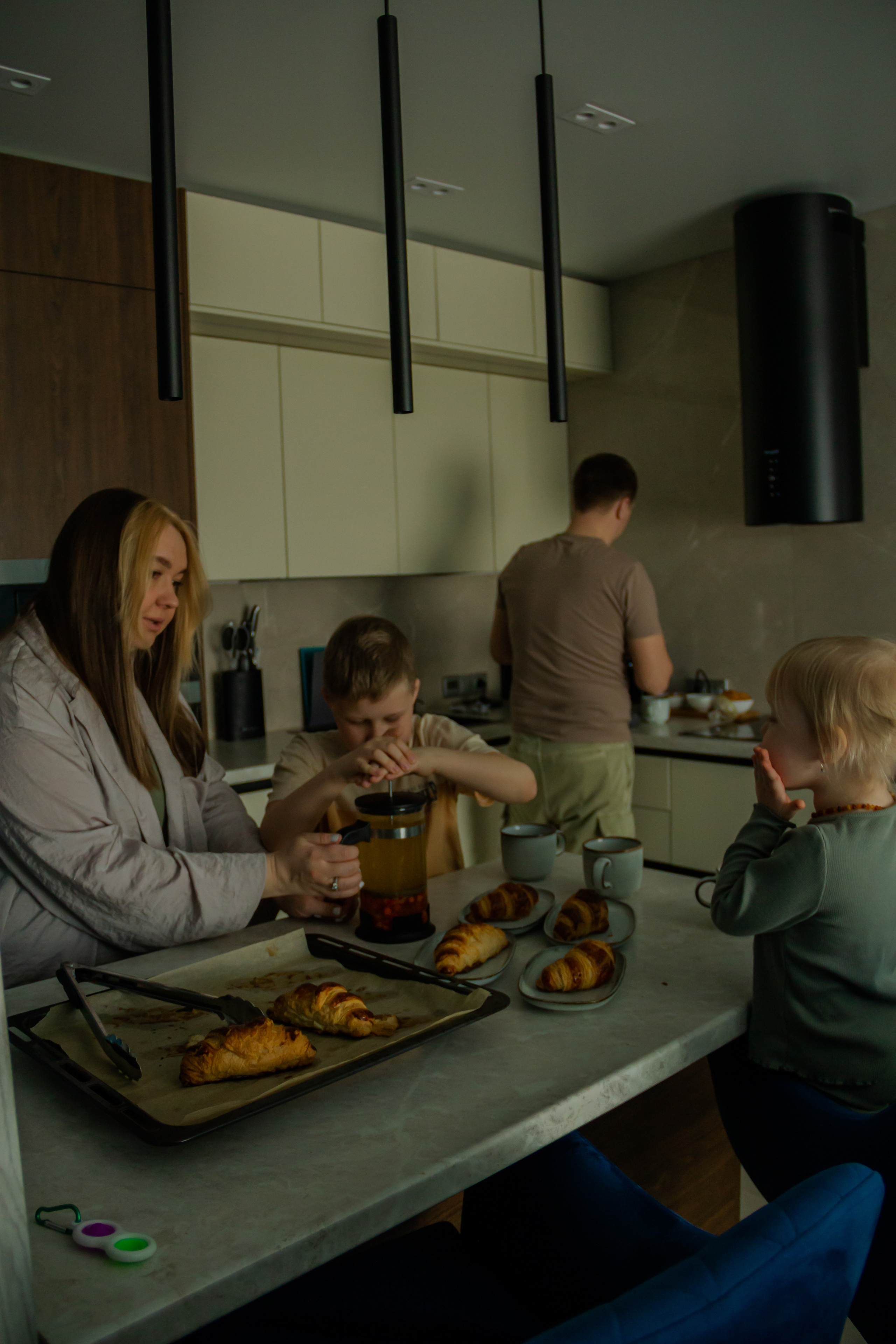 Женя\Эдик\Марк\Оливия