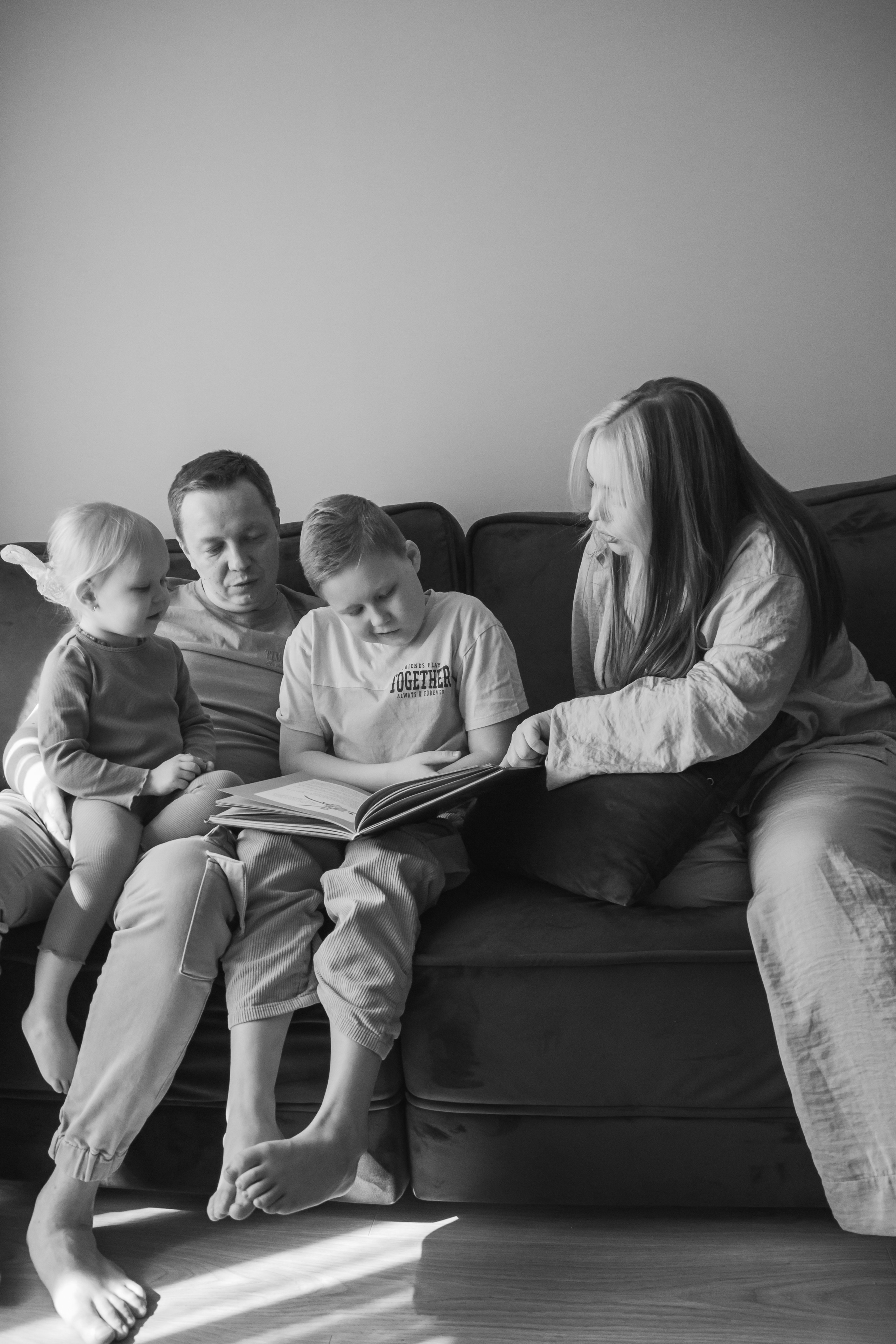 Женя\Эдик\Марк\Оливия