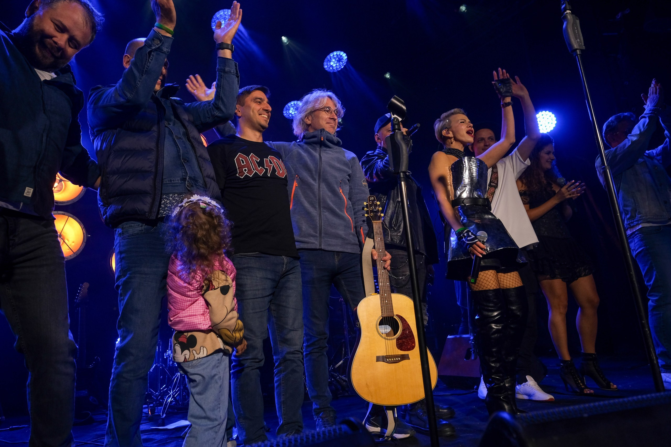 Фотосъёмка репортаж выступления группы АТЛАНТЫ. Любовь Потапова