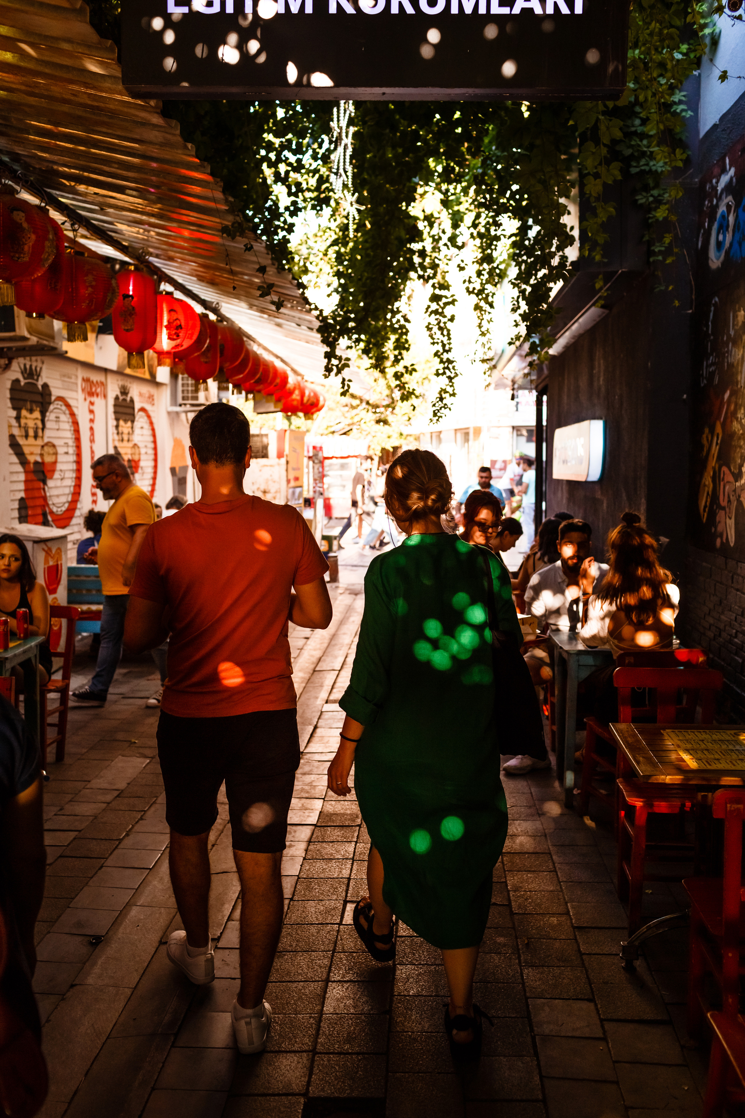 Bright walk around Izmir. Professional family and children’s photographer in Izmir Irina Eron