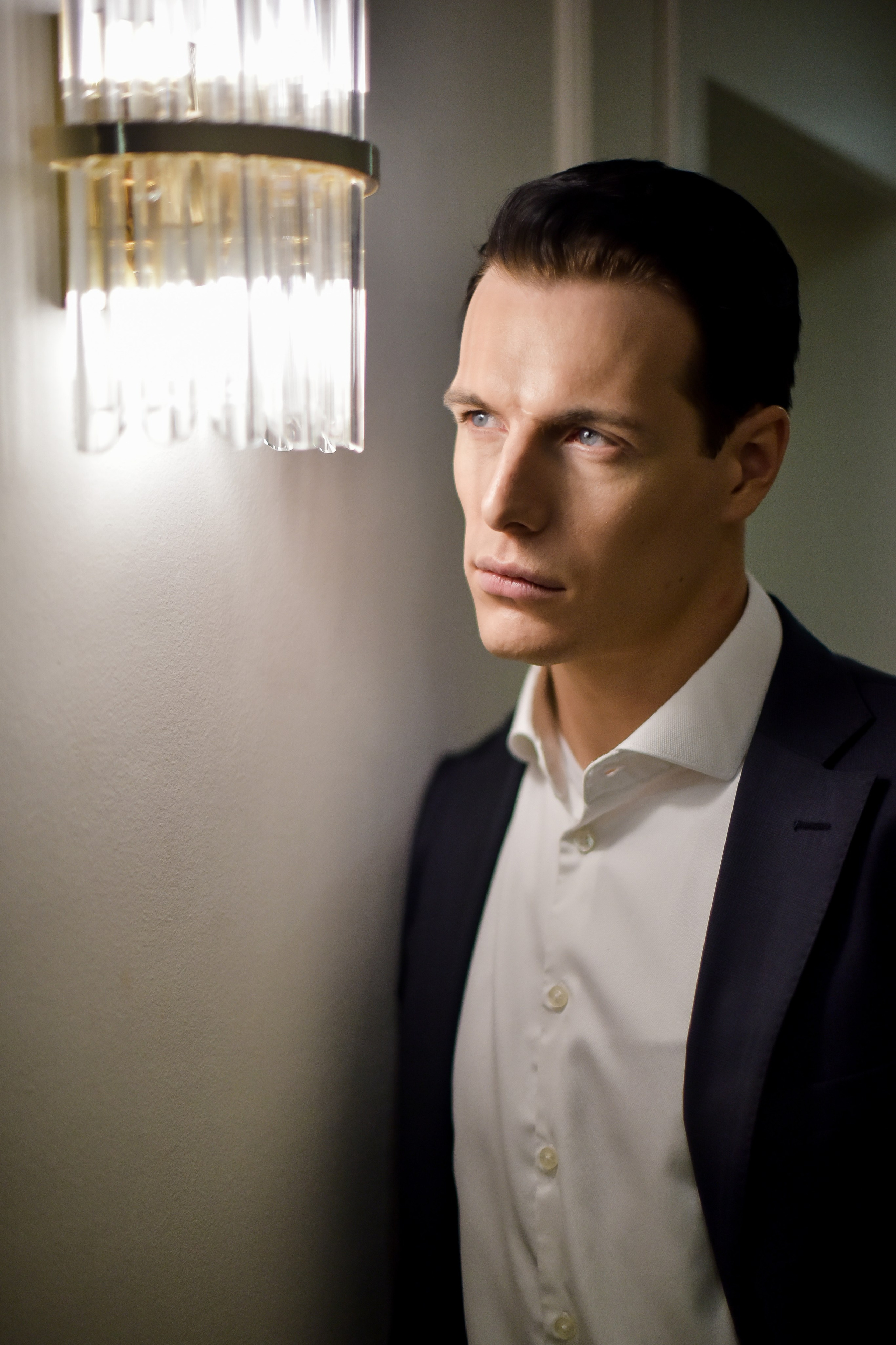 ВЕЧЕР_ЛЮМЬЕР. Фотограф для бизнесконтента, репортажей и семейного альбома в Москве