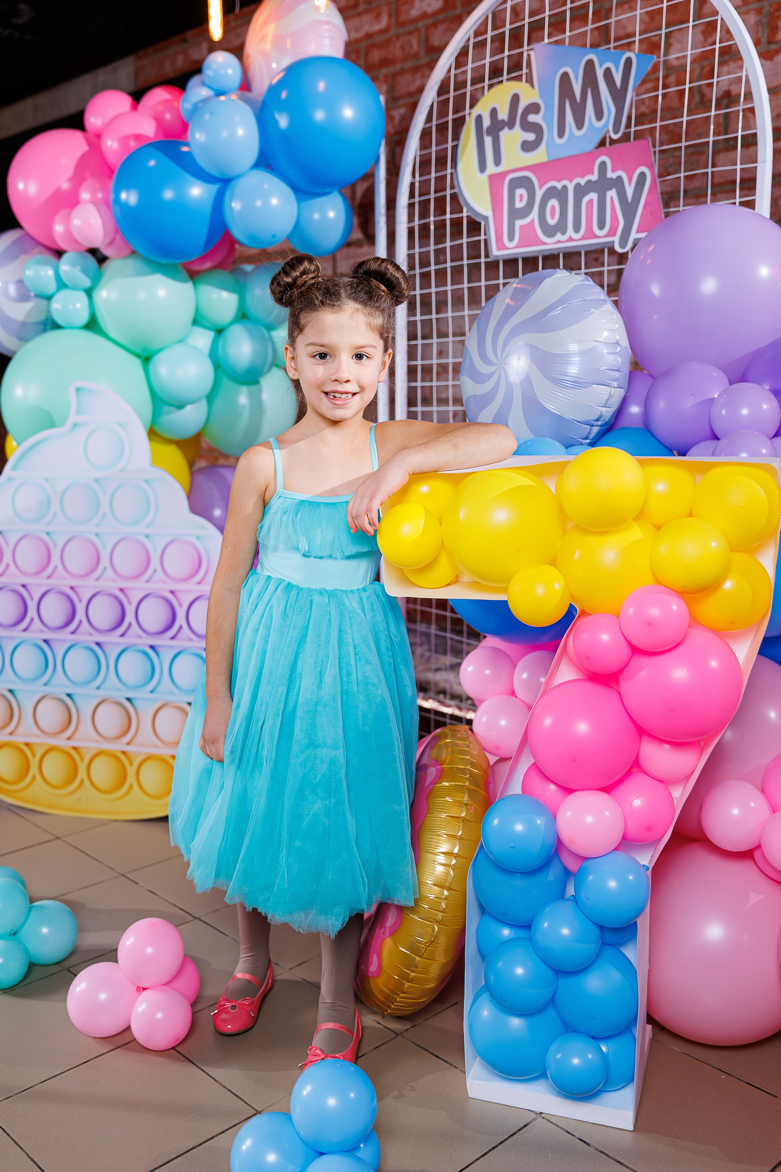 День рождения Насти «Pop-it». Семейный и детский фотограф Комина Елена, Власиха, Одинцово