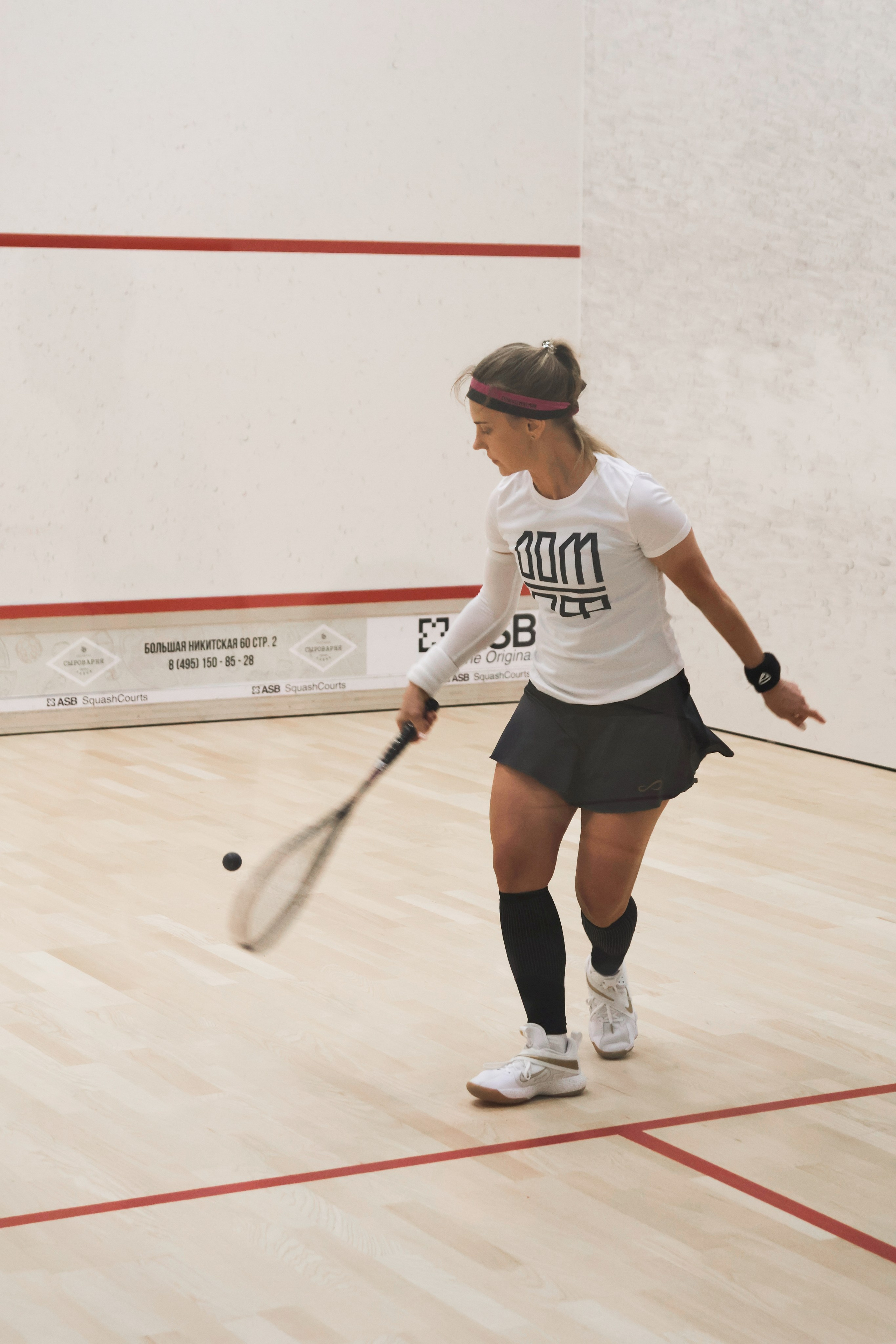 Спортивная фотосъемка игры в Сквош. Спортивный и репортажный фотограф Ермакова Светлана