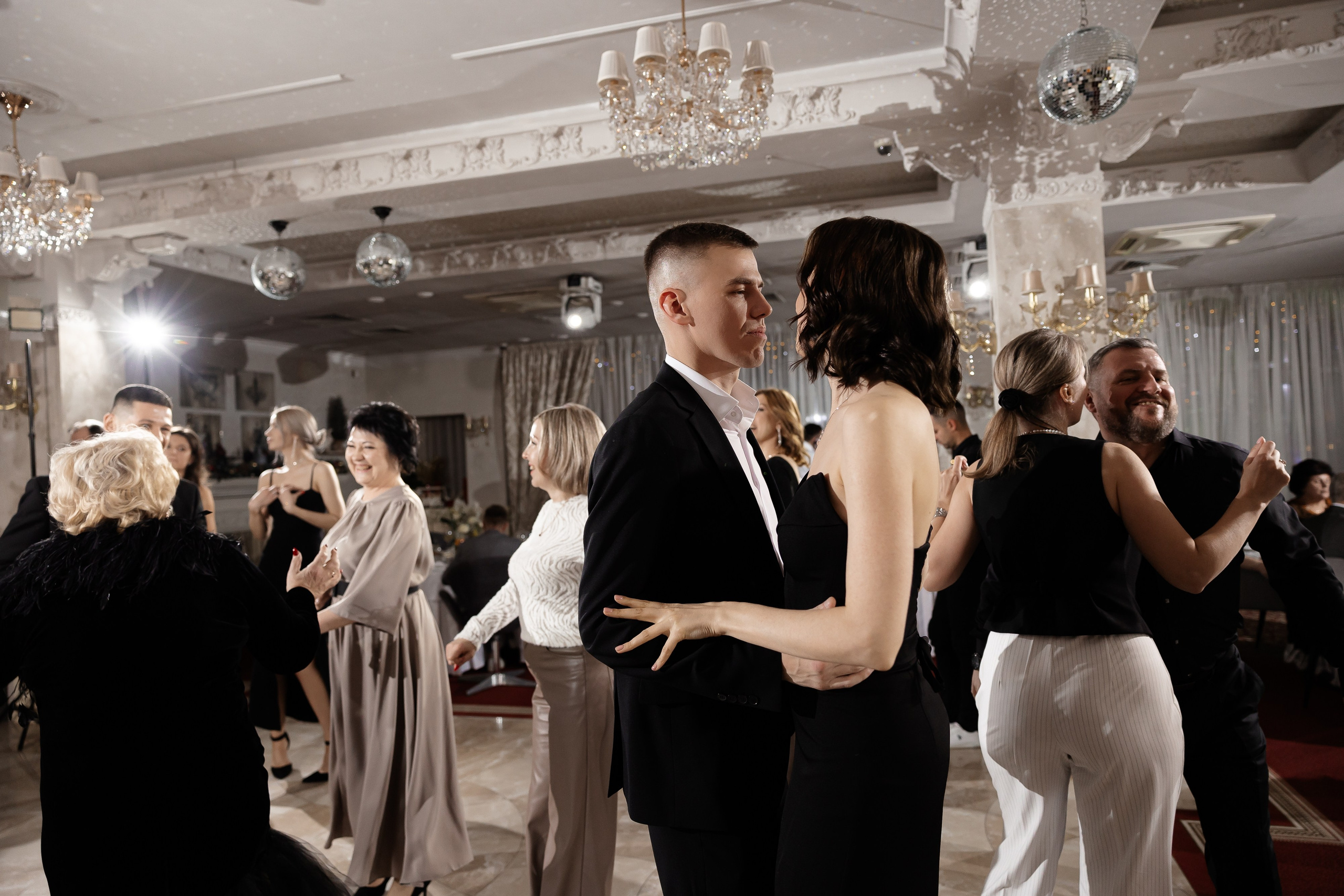 ПОРТОФИНО. СЕРГЕЙ И ОЛЬГА. Свадебный и индивидуальный фотограф в Челябинске Евгения Негодяева