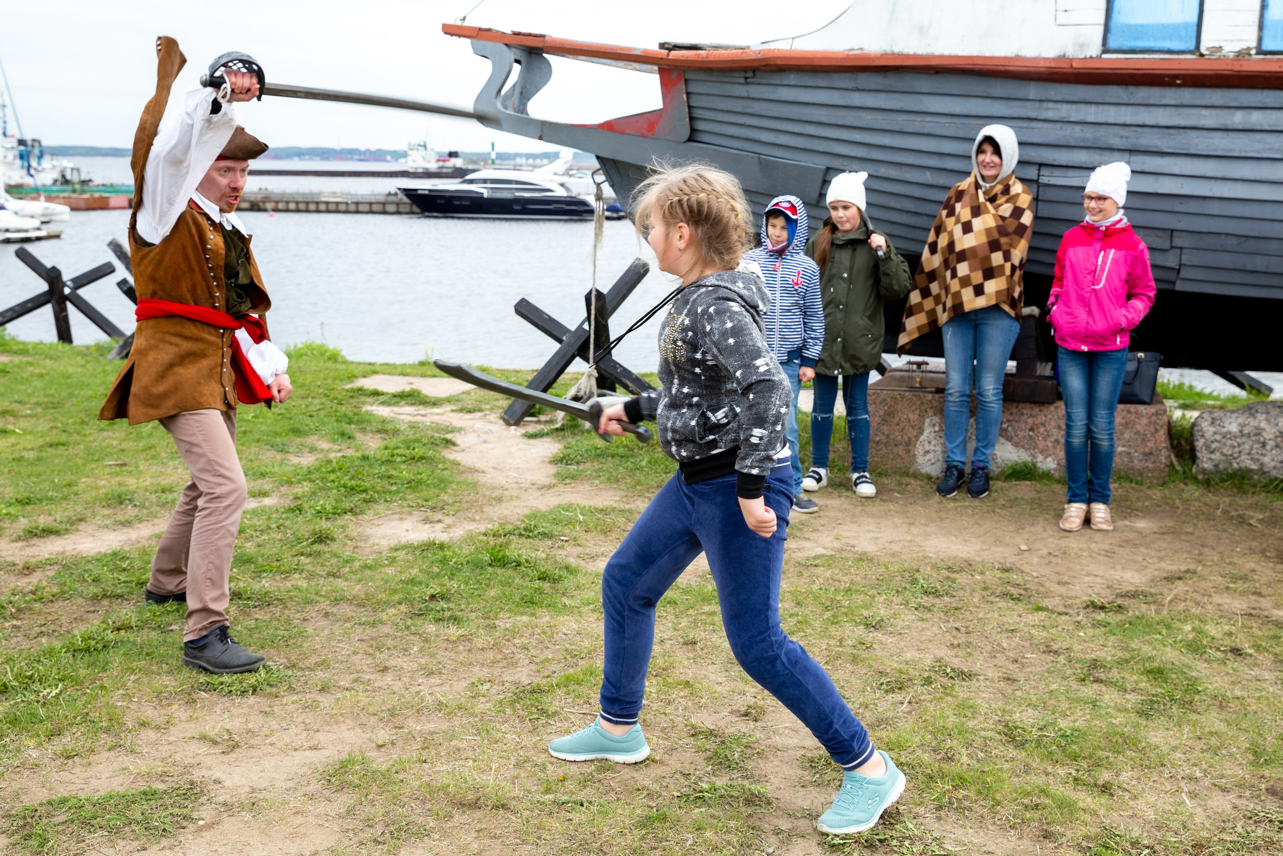 Выпускной 4 класс. Форд Боярд. Фотограф в Санкт-Петербурге Закута Ольга