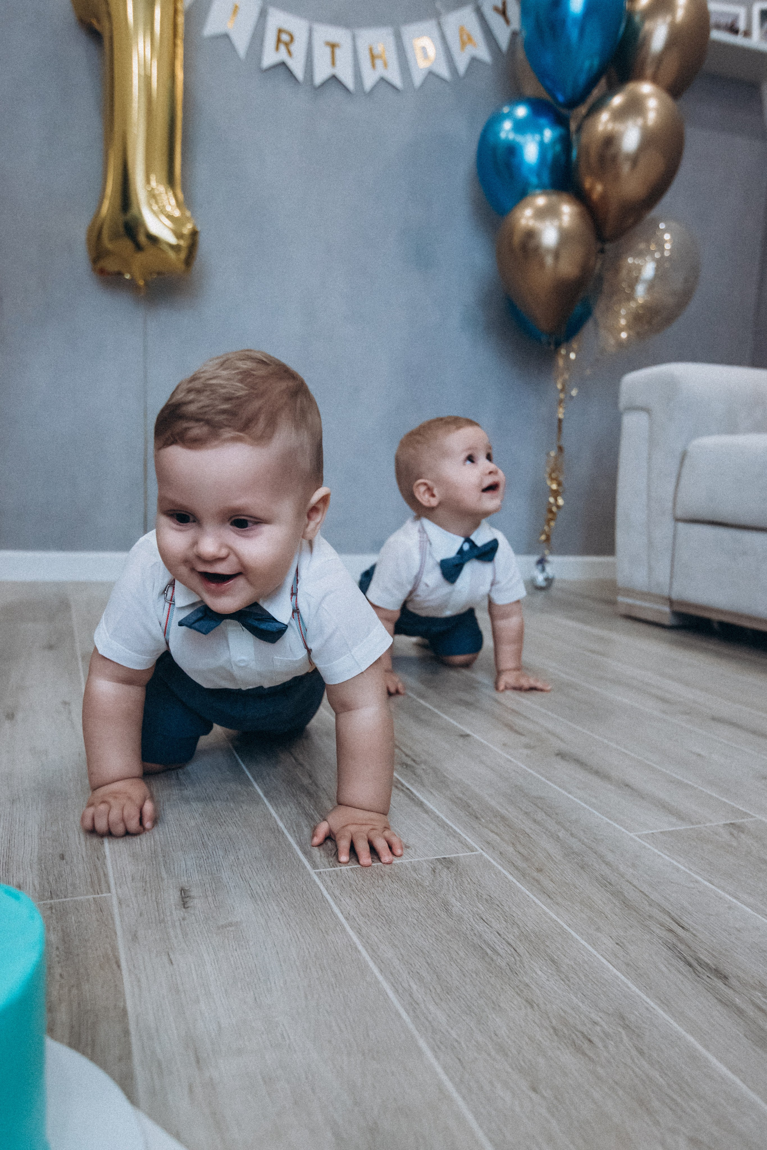 Семья Суворовых. Семейный фотограф Нижневартовск Тюмень Ефимова Ирина