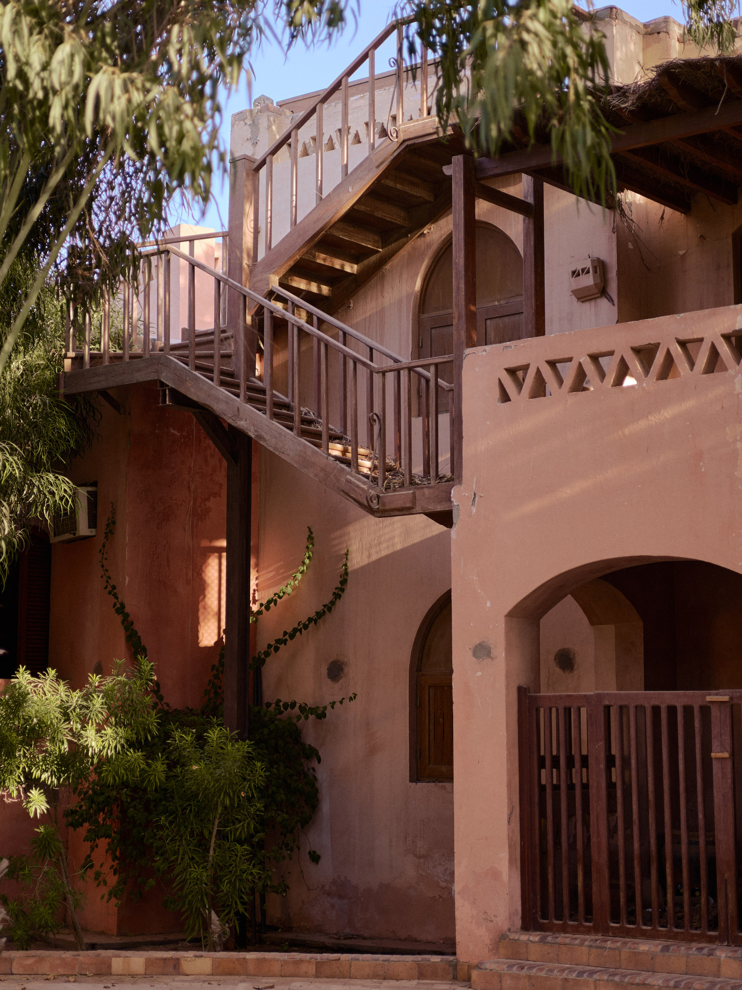 Другое 3. Jorgis Talè — photographer, kind person, teacher of arts and other mag