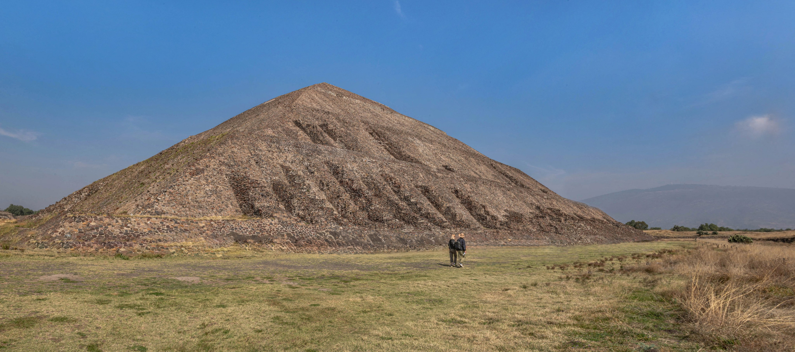 Мексика Теотиуакан. Фотограф Лара Кучина