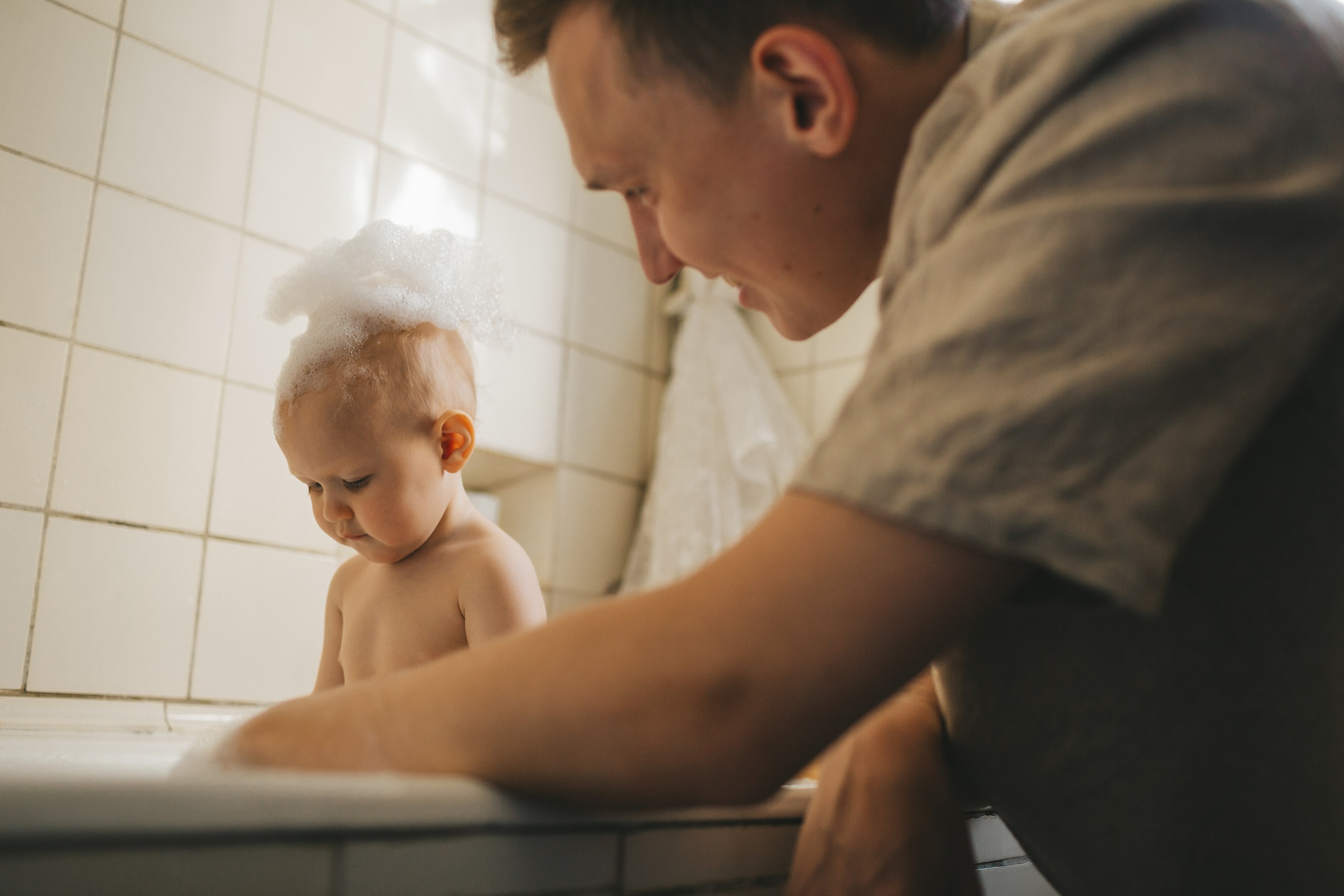 Стас, Даша и Ева (купание в ванной). Семейный и детский фотограф и видеограф в Москве, Дрокина Наталья