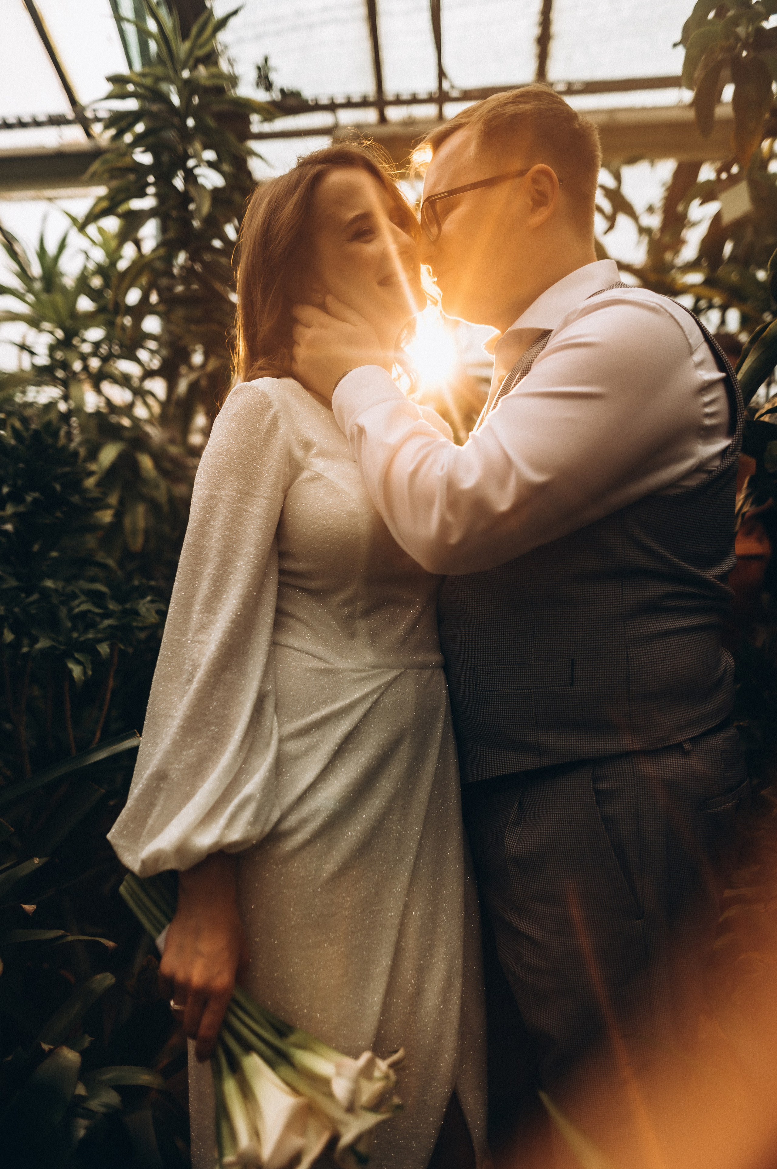 Загс+Оранжерея (камерная свадьба). Фотограф ПИТЕР СПБ Надежда Баранова