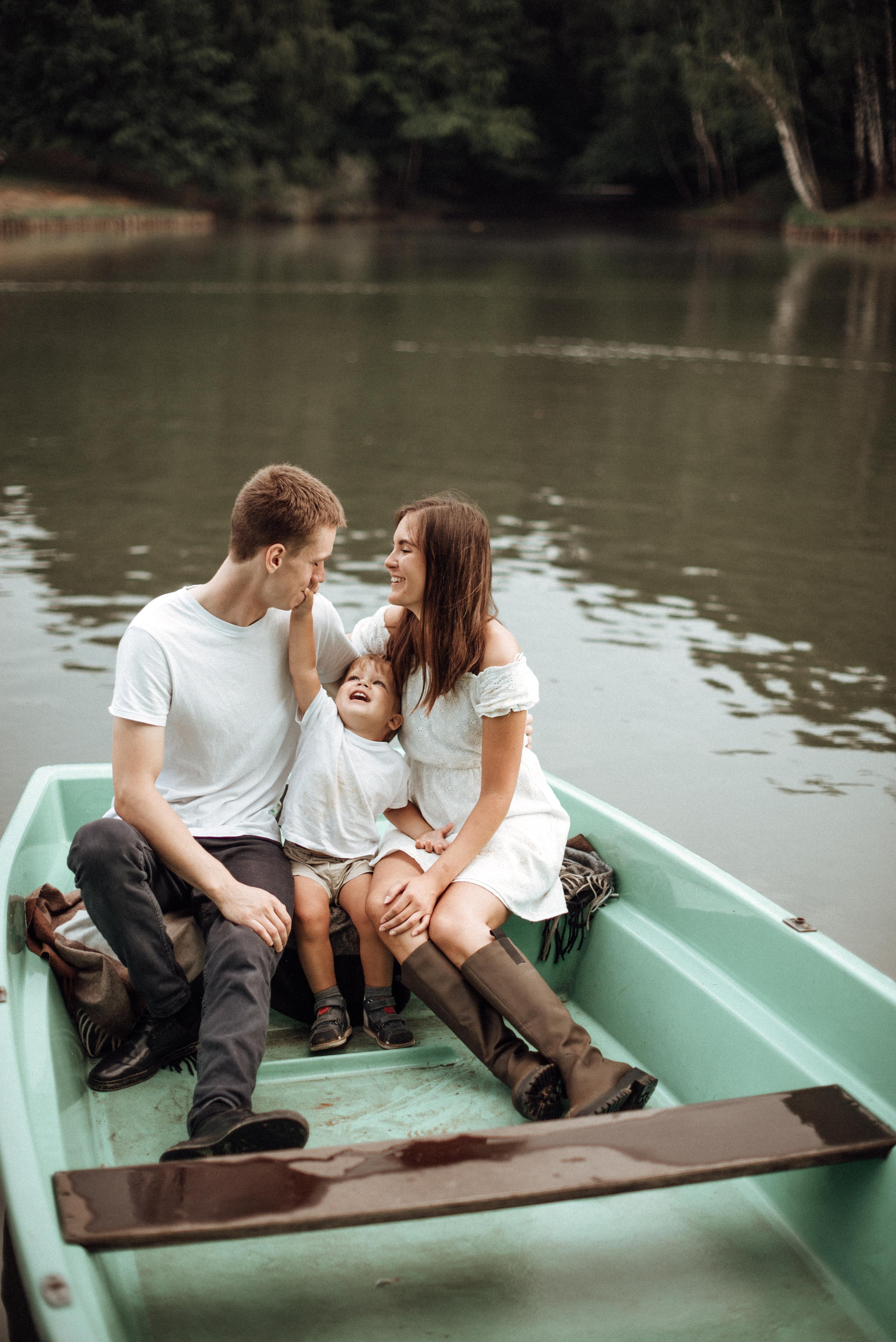Богдану 2 годика. Семейная фотосессия Бутово Москва фотограф Алина Морщагина