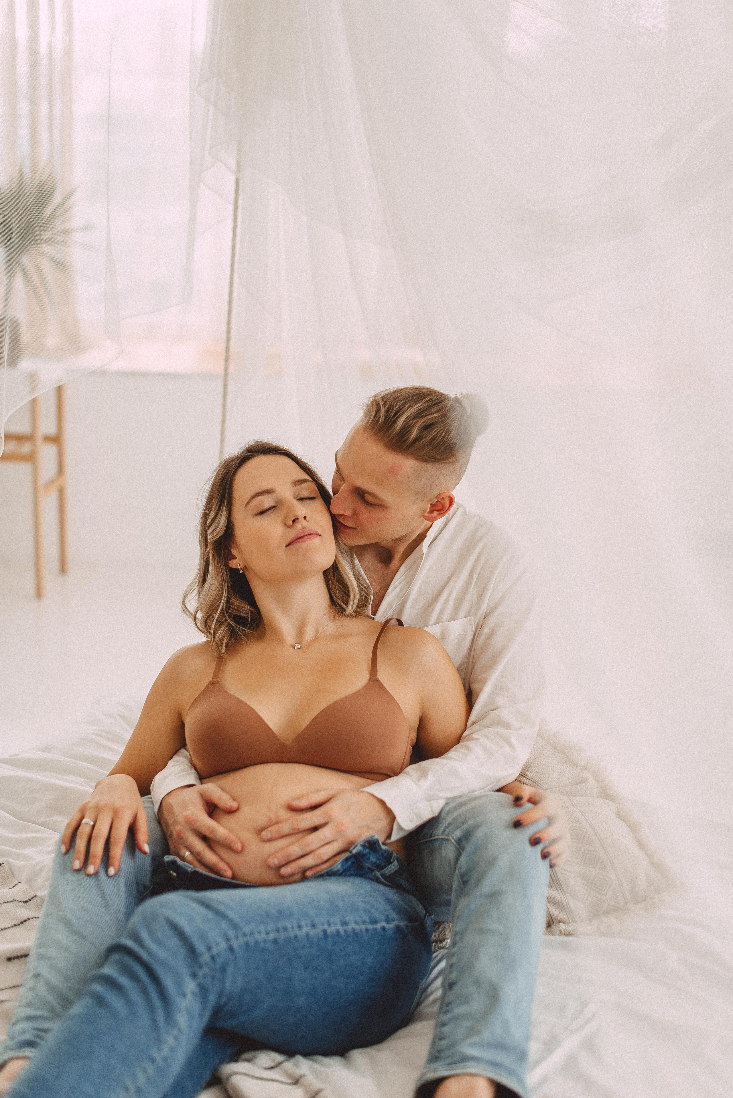 Саша, Петя и Аня в ожидании второго малыша. Семейная фотосессия Бутово Москва фотограф Алина Морщагина