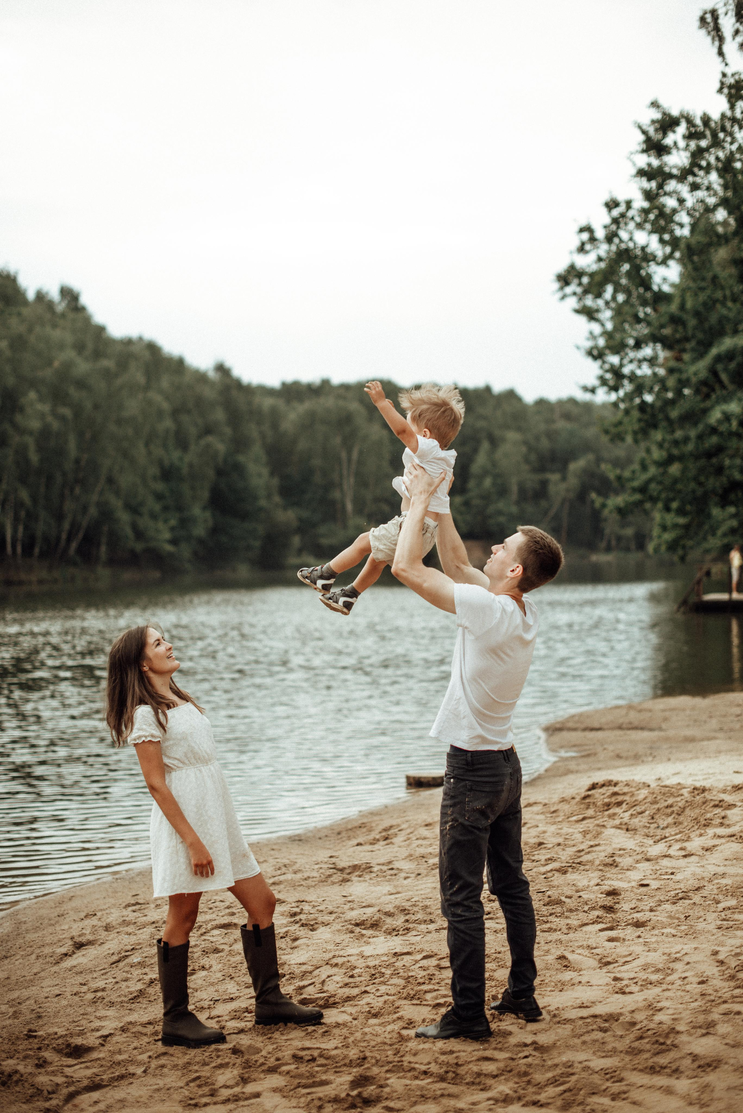 Богдану 2 годика. Семейная фотосессия Бутово Москва фотограф Алина Морщагина