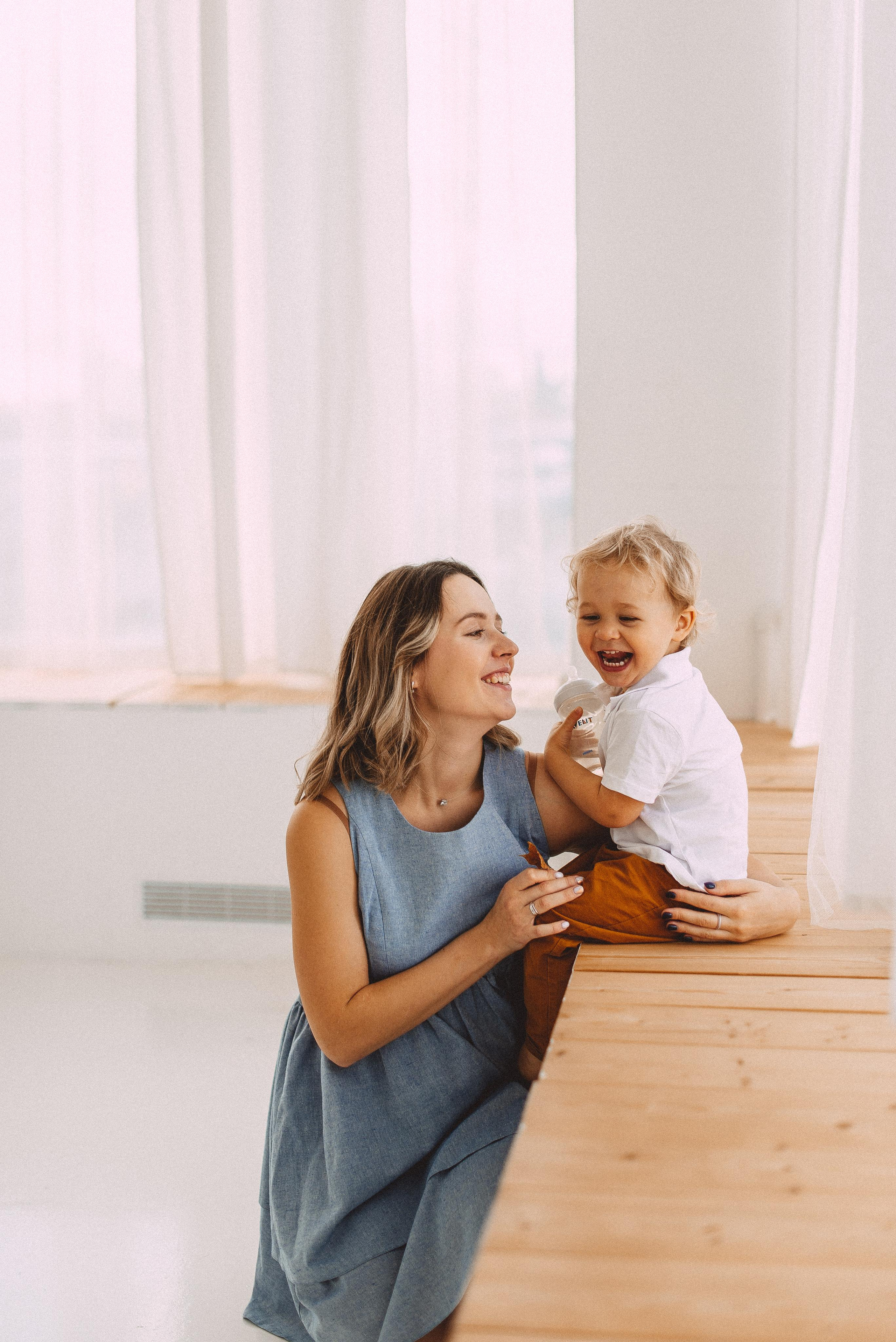Саша, Петя и Аня в ожидании второго малыша. Семейная фотосессия Бутово Москва фотограф Алина Морщагина