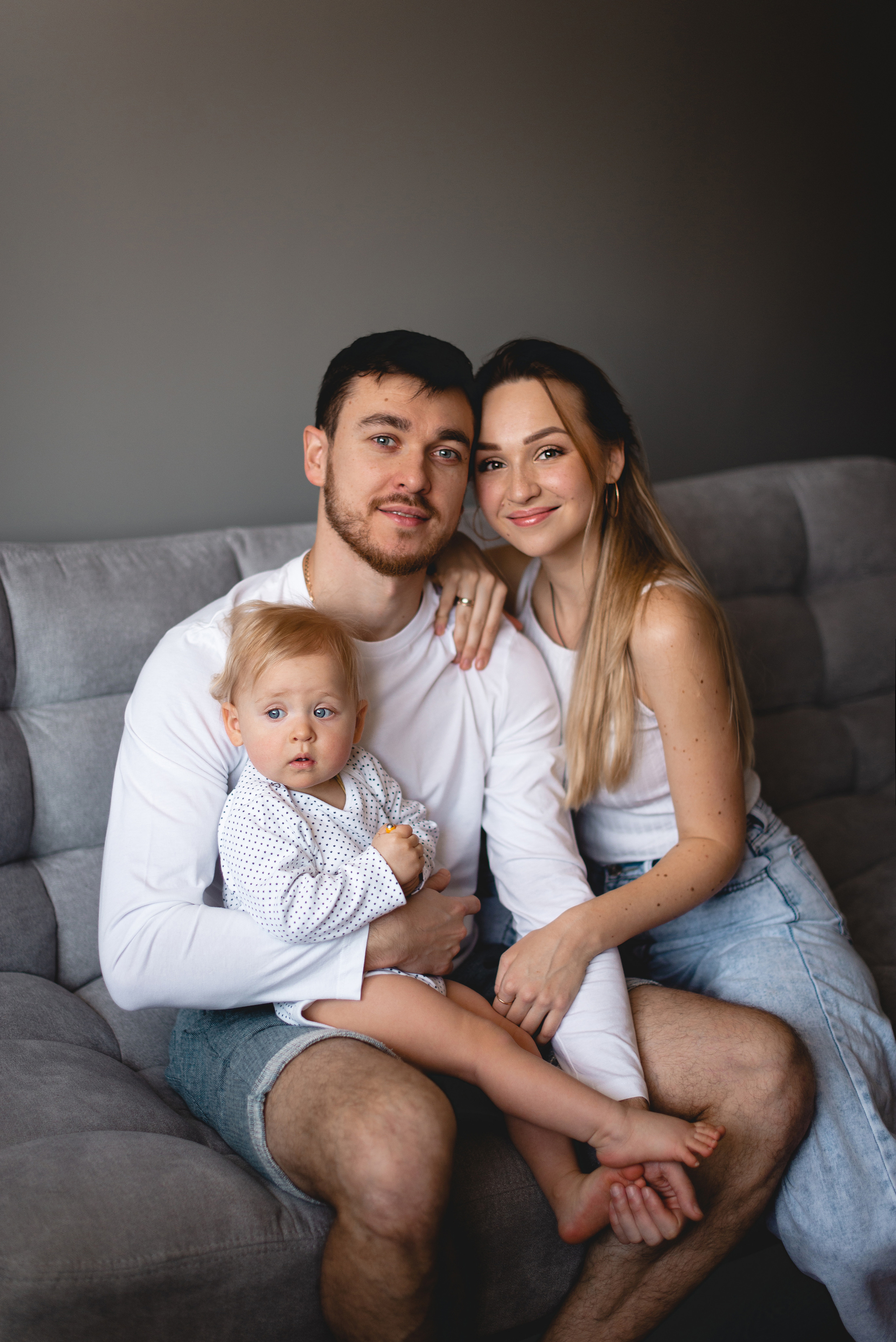 Год Иванне. Семейная фотосессия Бутово Москва фотограф Алина Морщагина