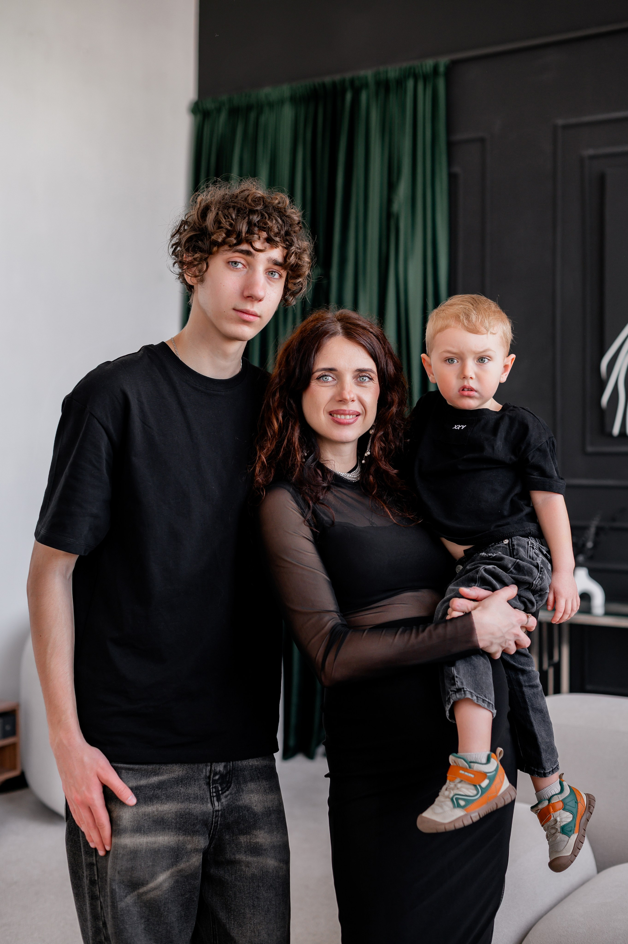 Саша Маша Гриша и Максим. Фотограф Татьяна Иванчикова