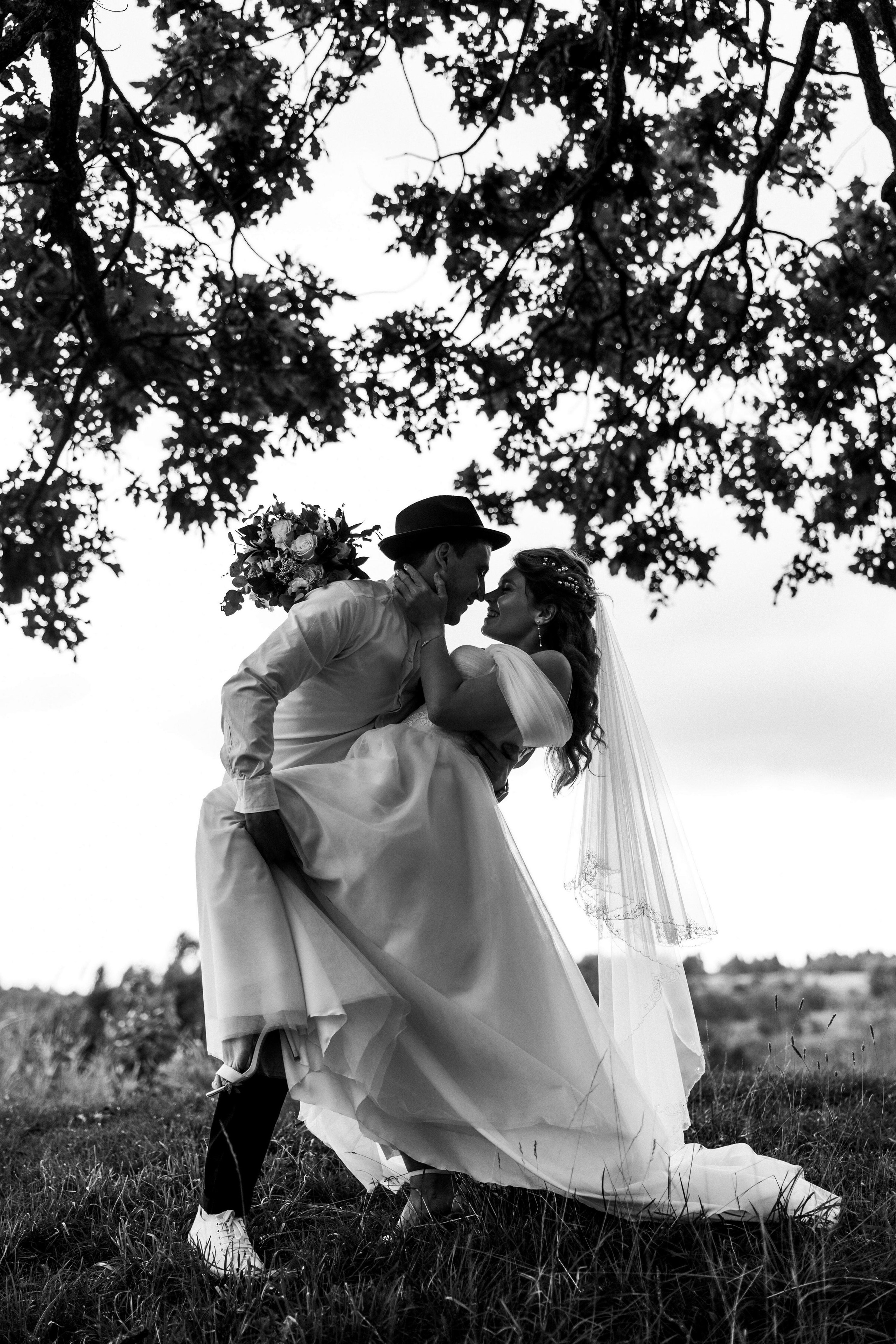 Виталик + Полина. Свадебный фотограф в Смоленске Витя Лысенков