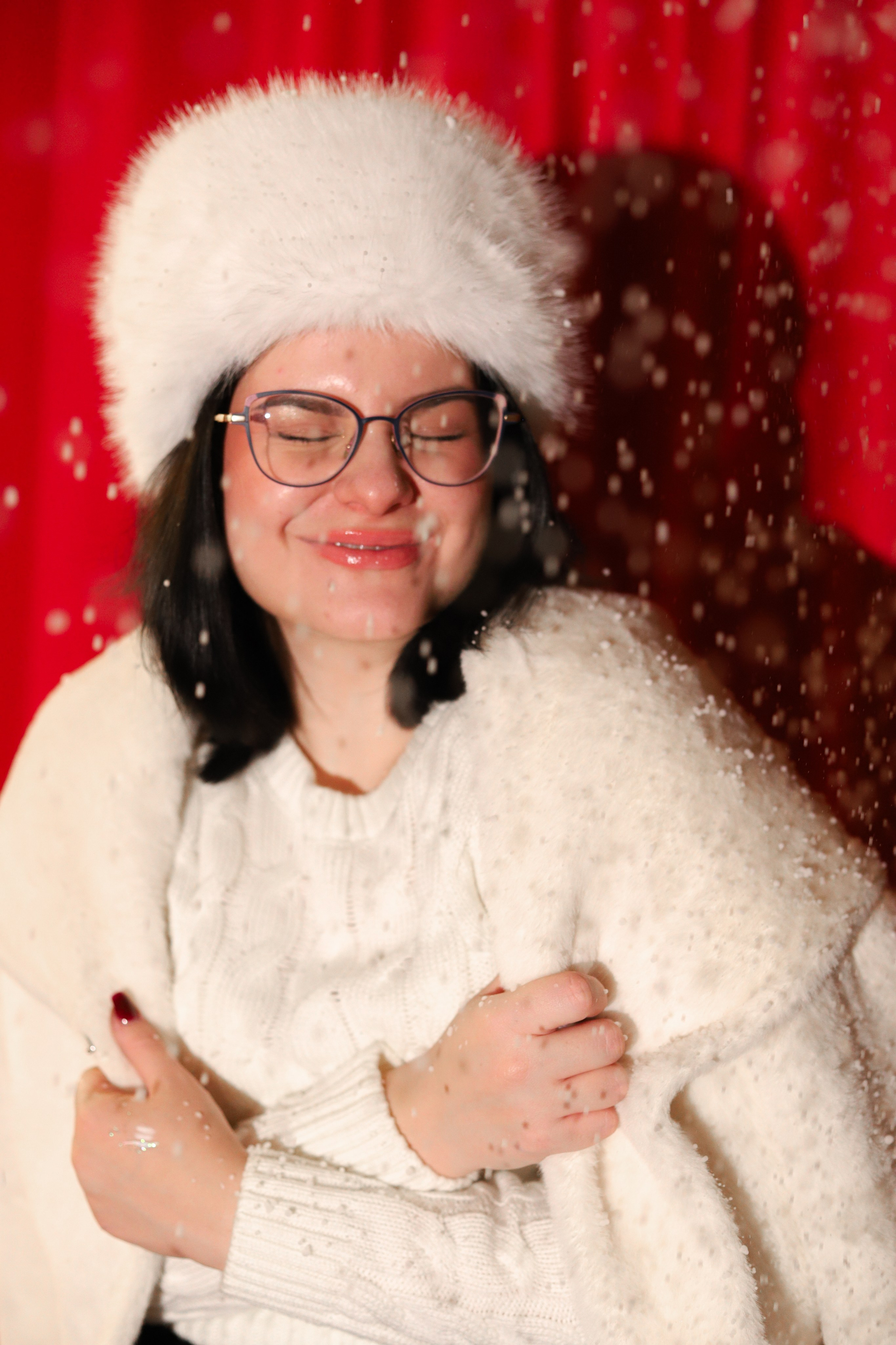 Фотодень — красные шторы. Kate Bunny | фотограф и видеограф в Люберцах