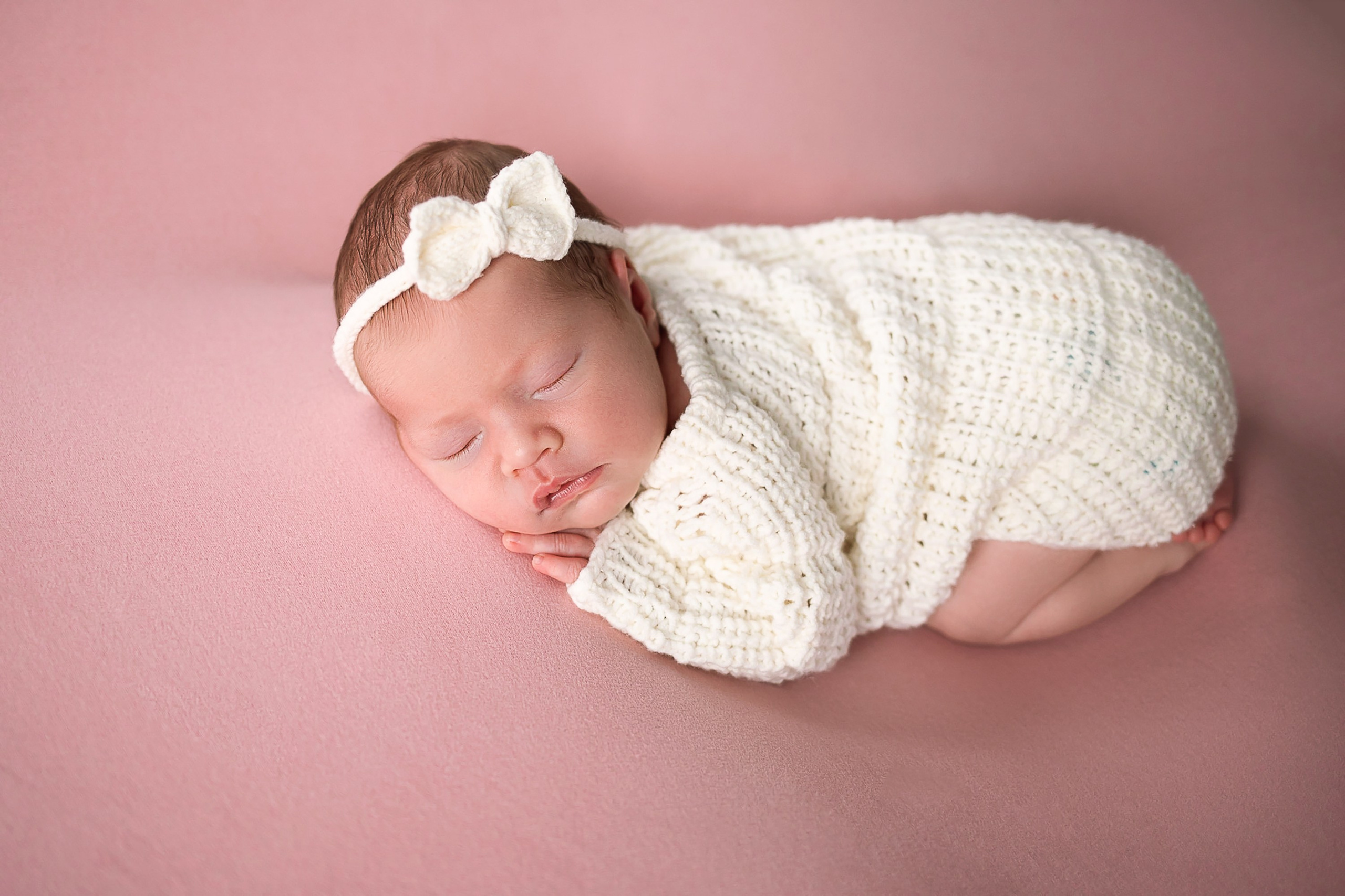 Фотосессия новорожденного. Фотограф новорожденных в Новосибирске