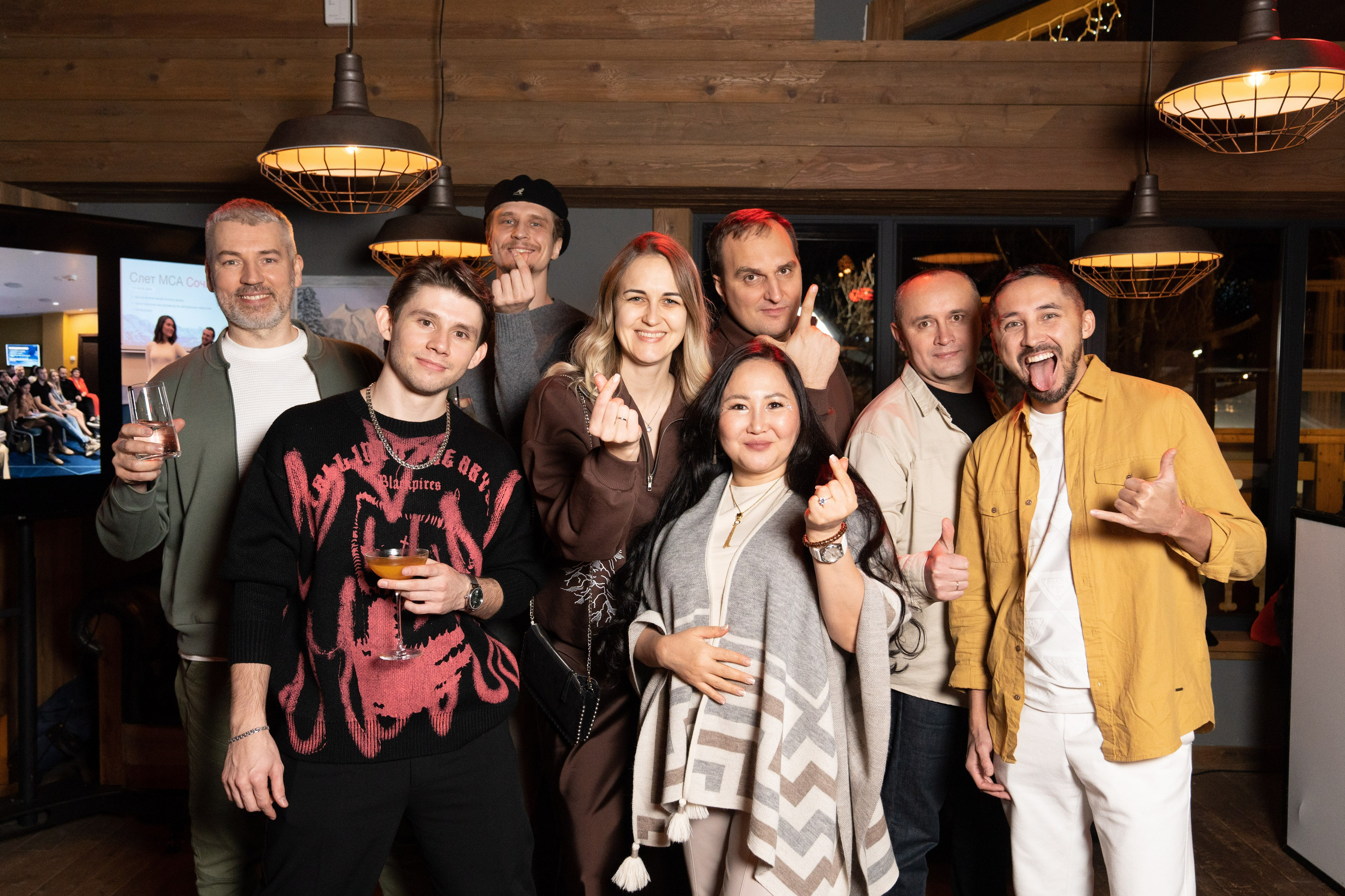 Репортажный фотограф в Сочи и Адлере | Съемка мероприятий, конференций и корпоративов. Свадебный фотограф в Сочи и Адлере — Фотосессии на море и в горах | Виктор Рогулев