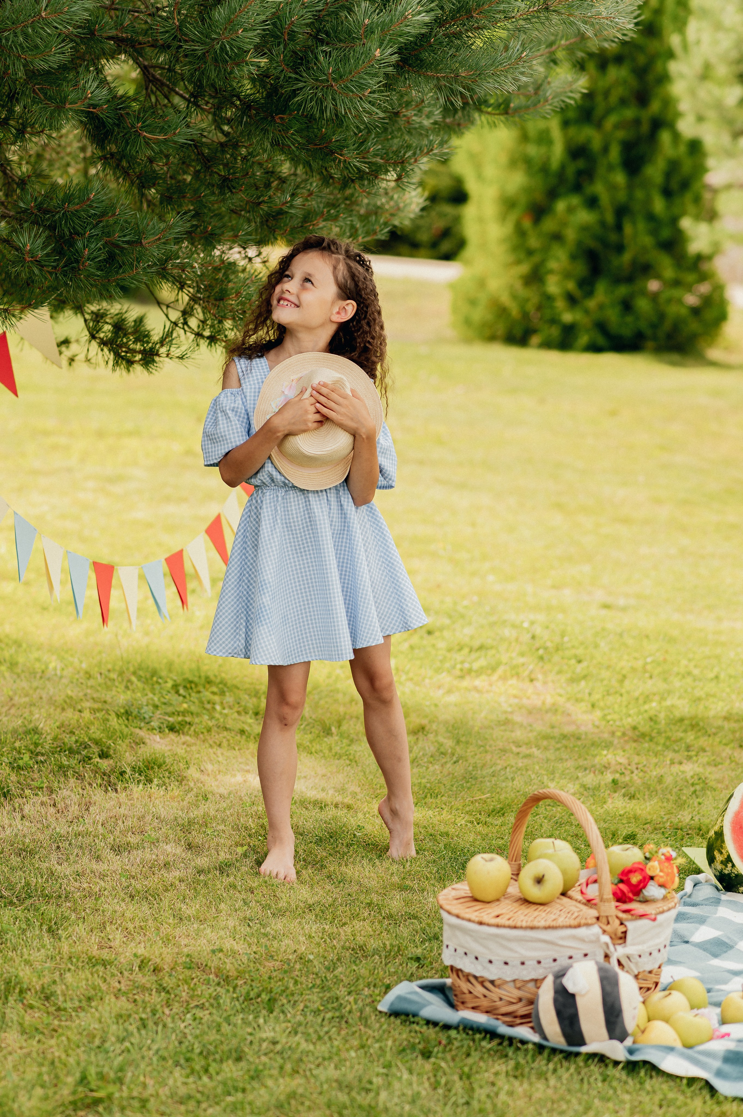 ЛЕТО. ПАРК. АРБУЗ. Профессиональный репортажный, коммерческий фотограф в Санкт-Петербурге
