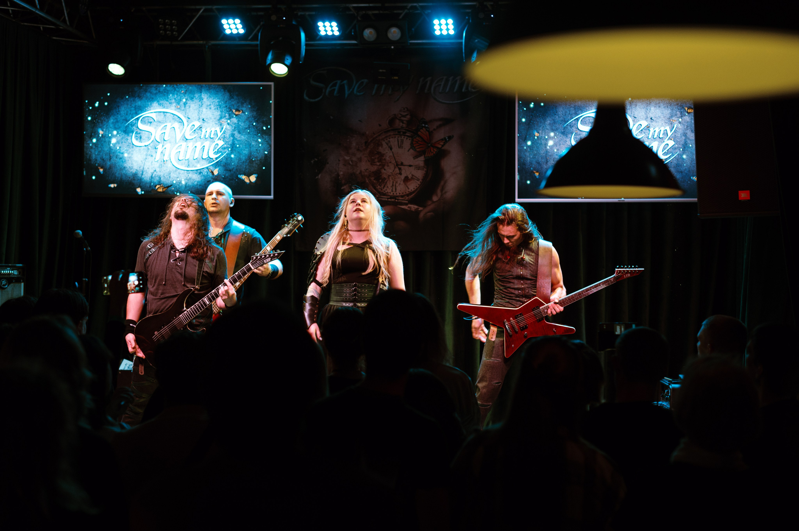 Save my name. Малый Рок бар. Профессиональная фотосессия в Краснодаре | Фотограф Денис Труфанов