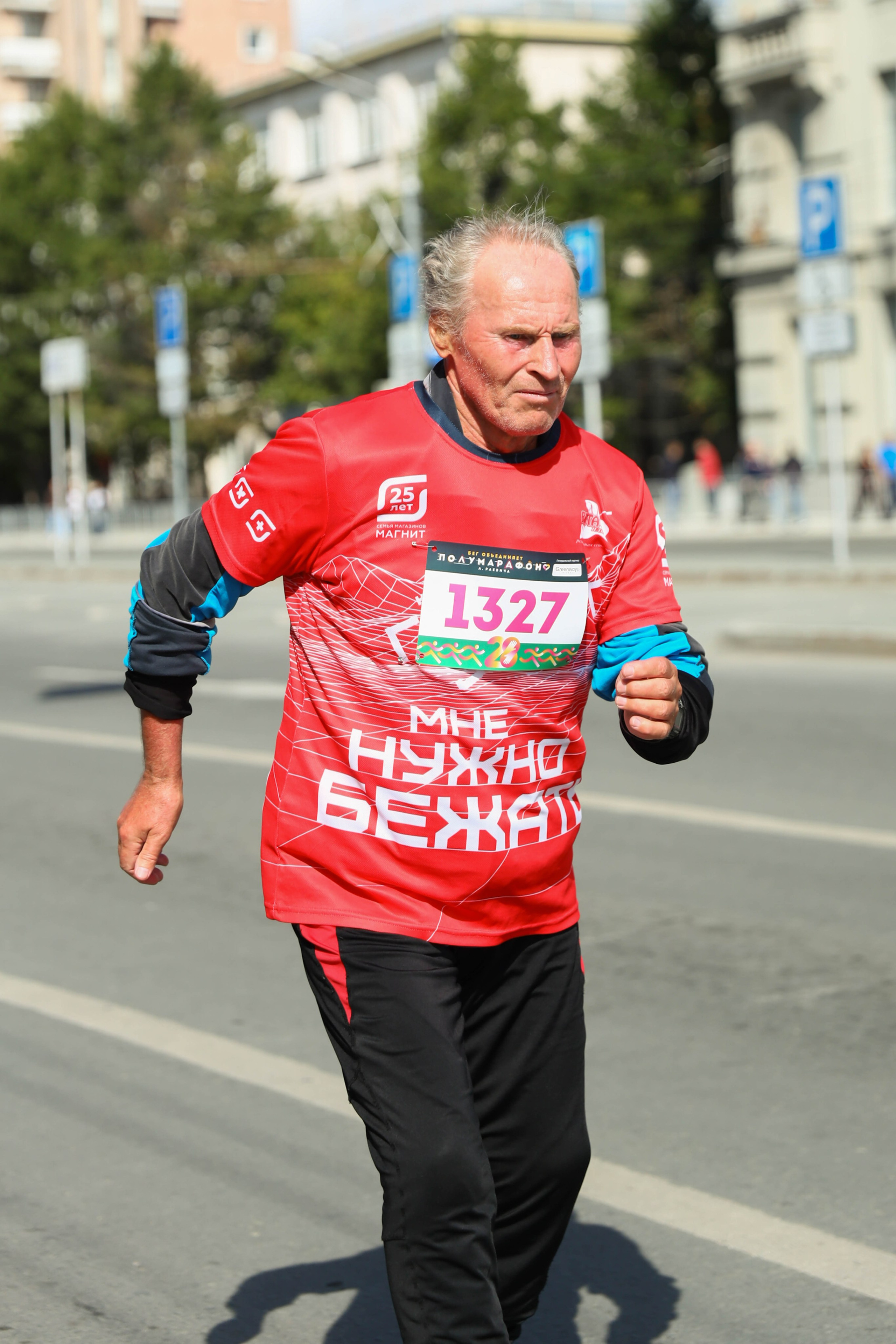 Полумарафон А. Раевича 2025. Репортажный фотограф в Новосибирске Алена Помазунова