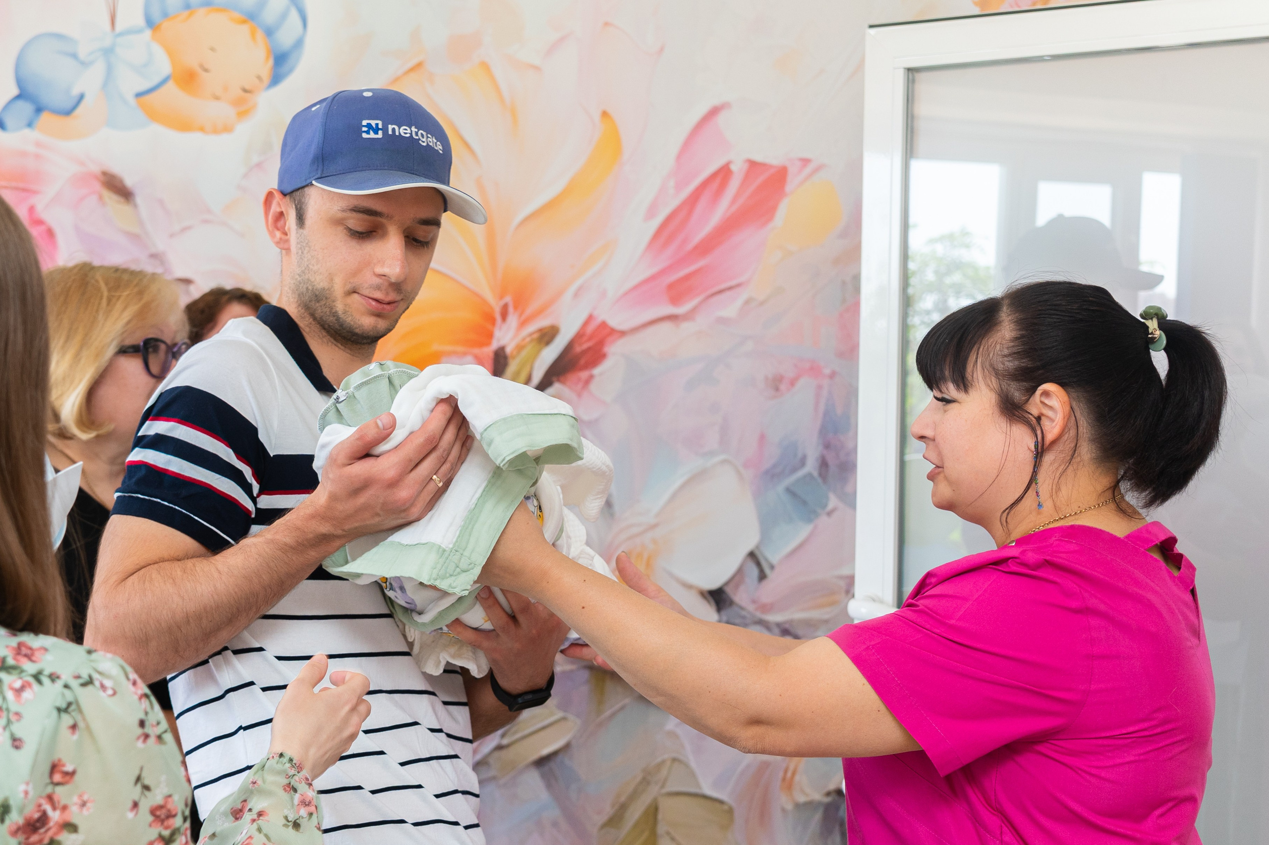 Выписка из роддома. Фотограф в Волгограде и Волжском Анастасия Кальдина