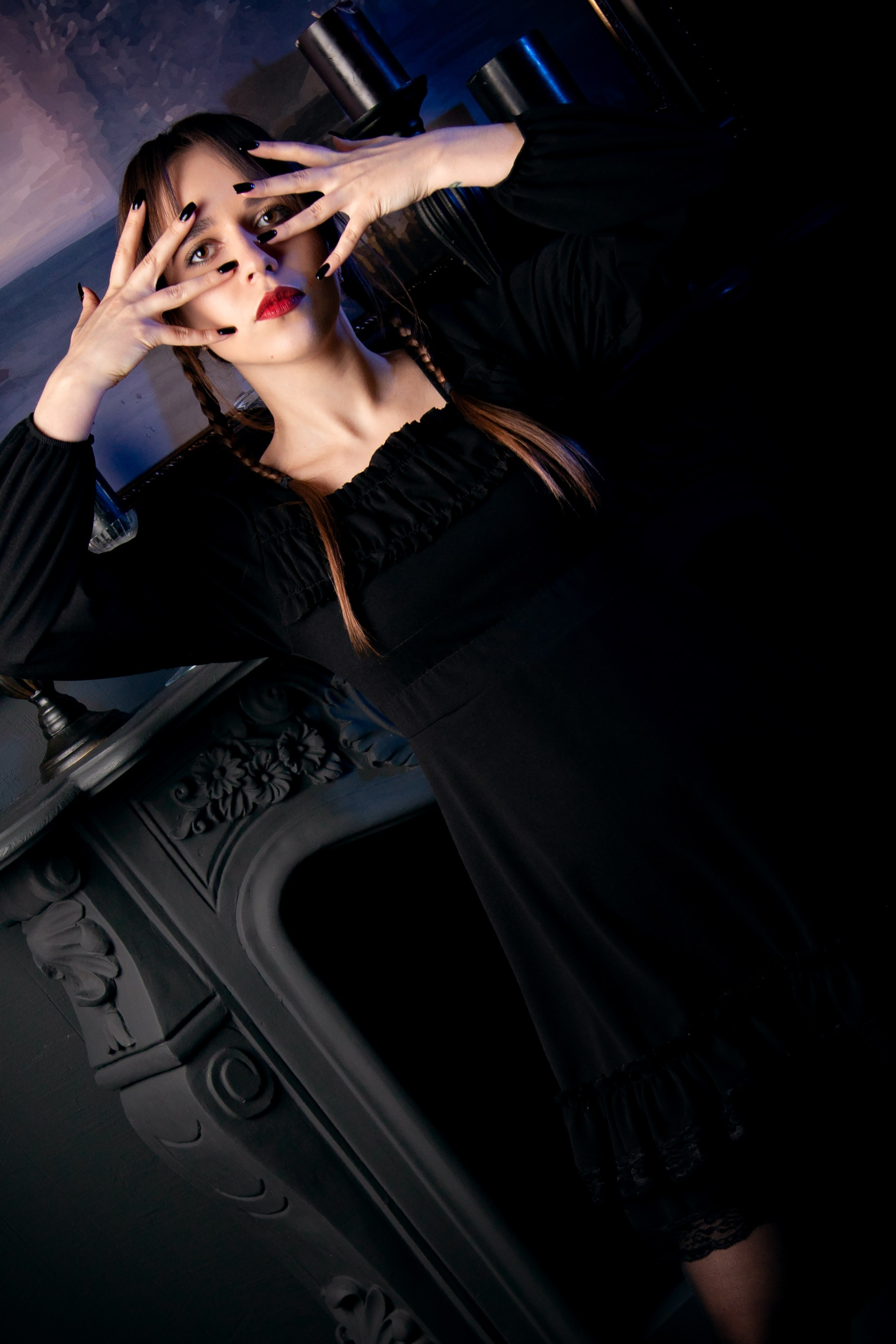 В стиле wednesday 