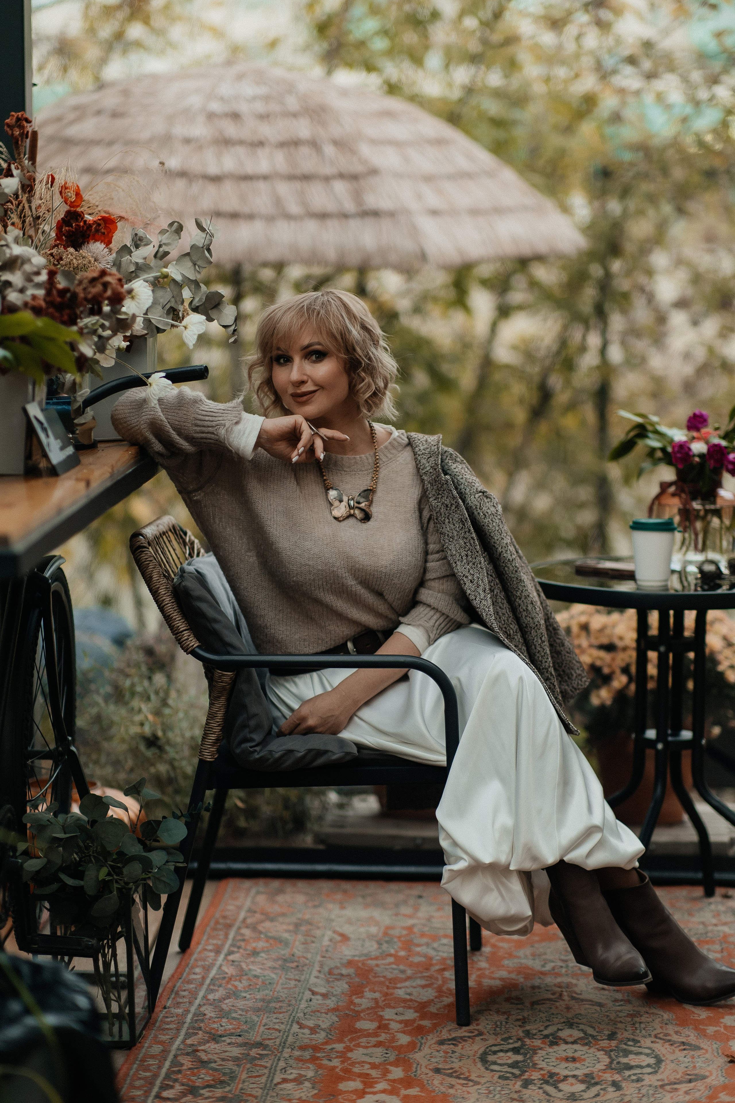 Маша и осень