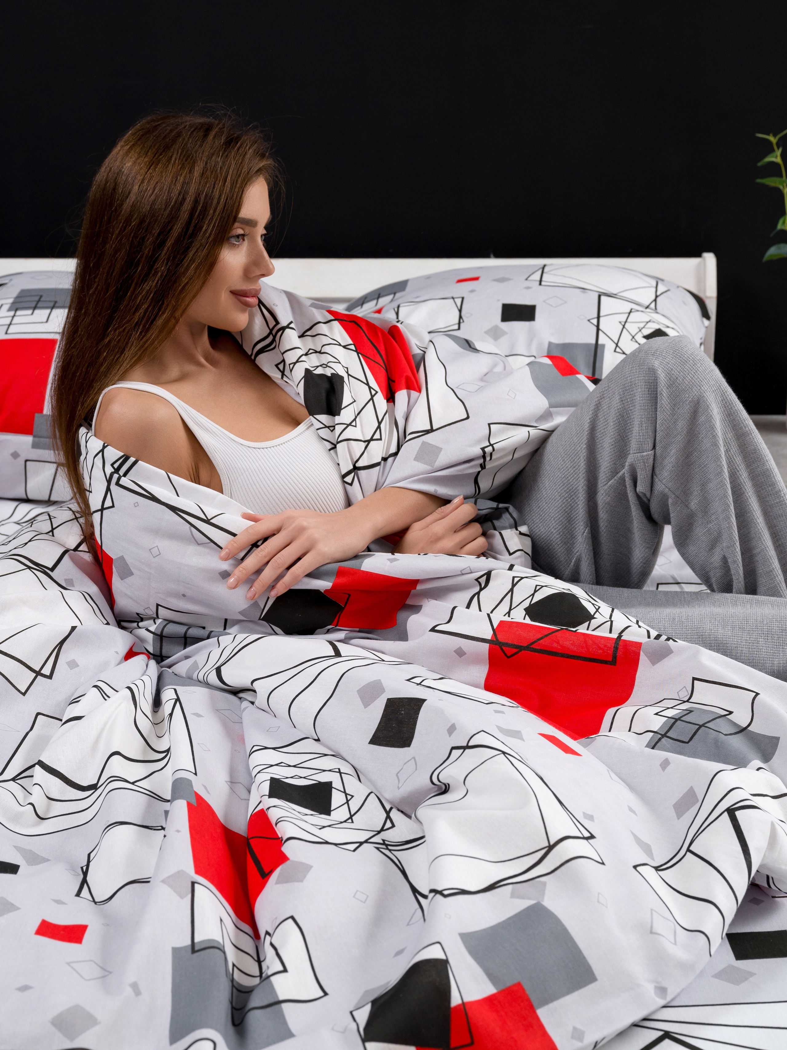 Съемка в студии «Изюм». Фотограф для маркетплейсов в г. Иваново Клещенок Юлия