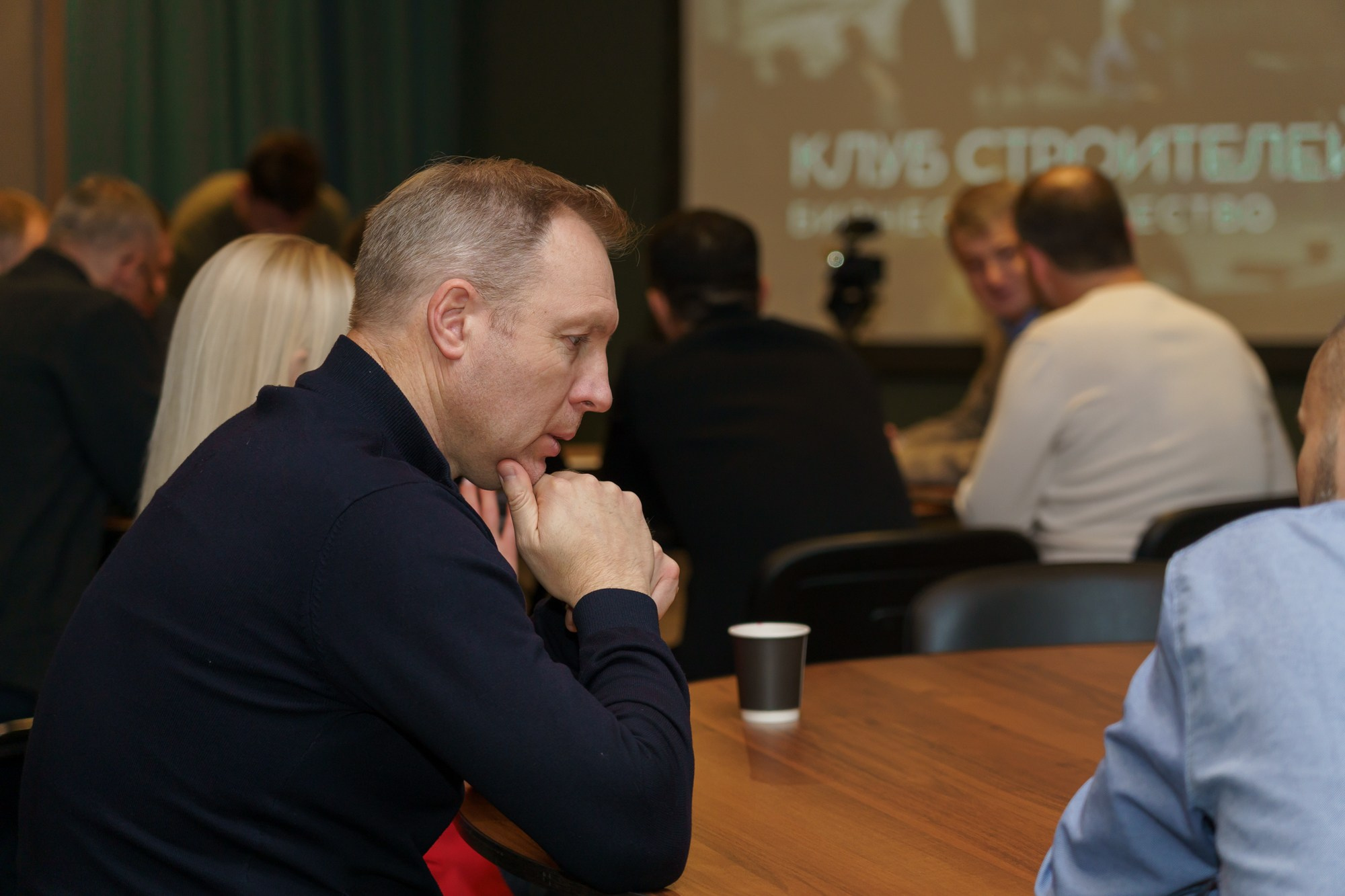 Выступление спикера. Photomantis