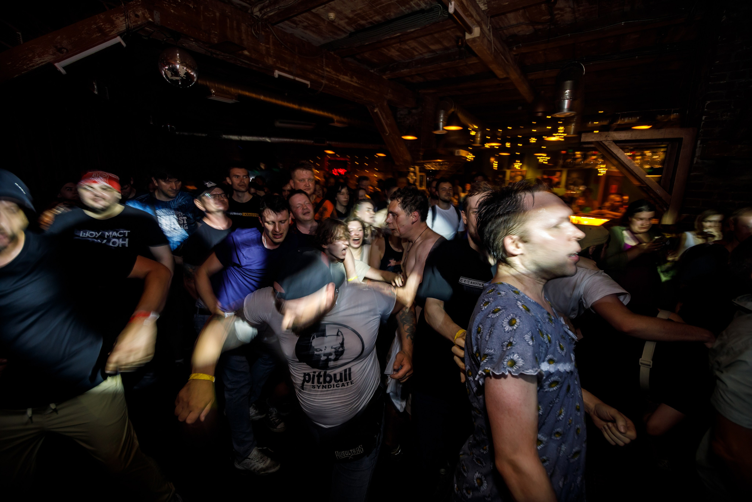 РАДИОПОМЕХИ. Фотограф Елена Богачева (lenalena_na_na_na)