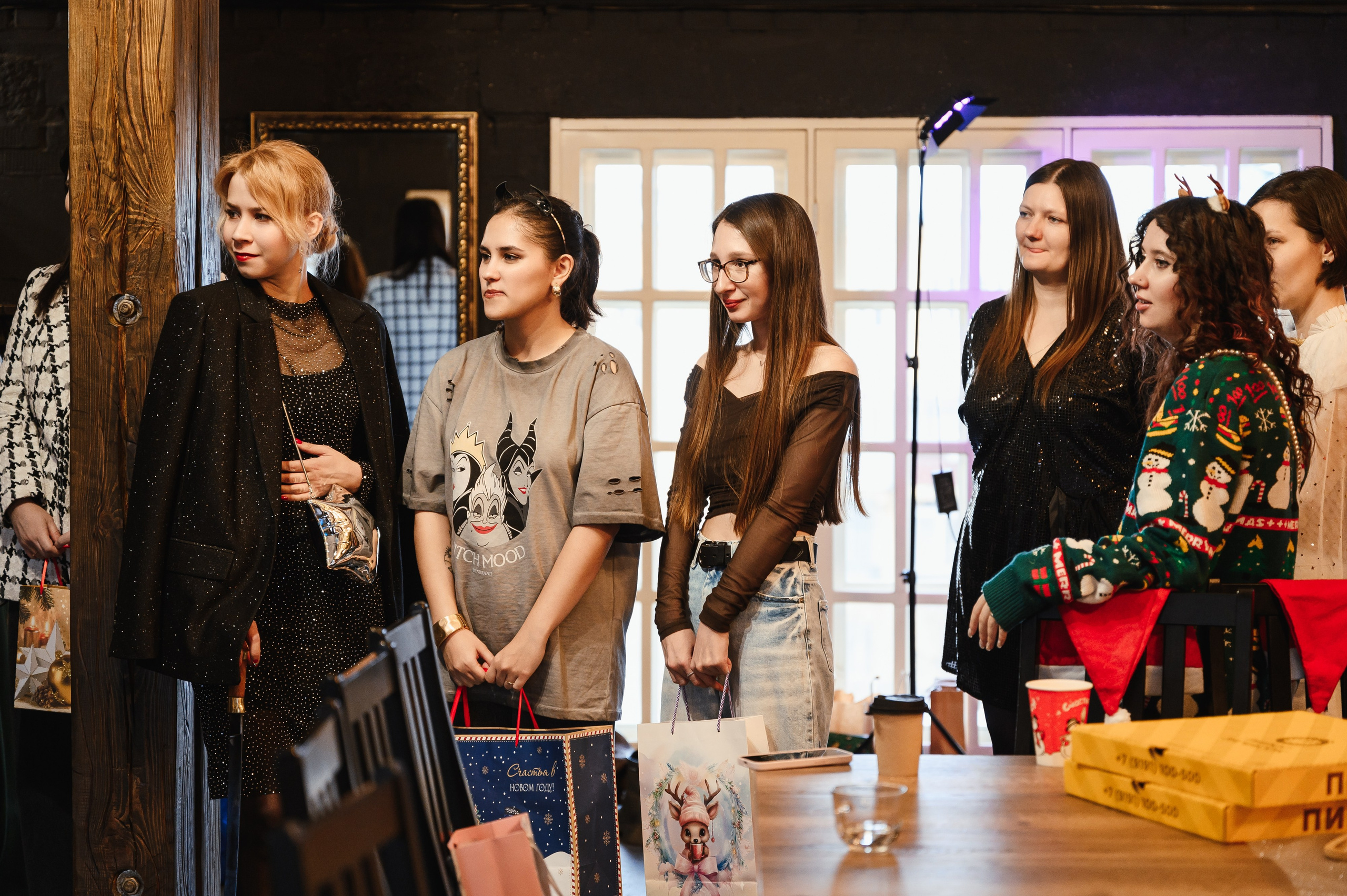 Новый год в клубе «Читалка». Свадебный и просто хороший фотограф в Челябинске