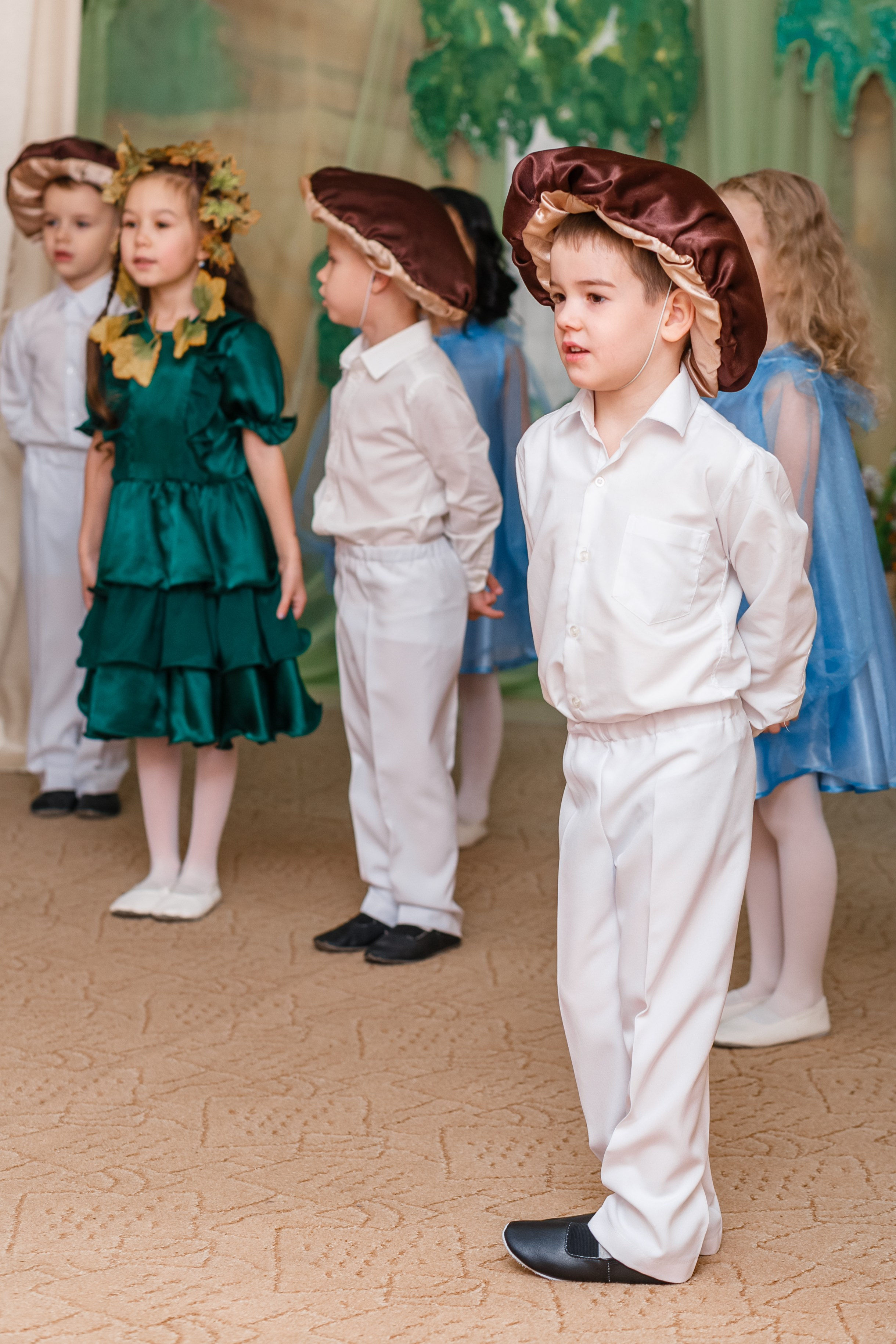 Детский сад \ осенний утренник. Фотограф в  г. Новосибирск