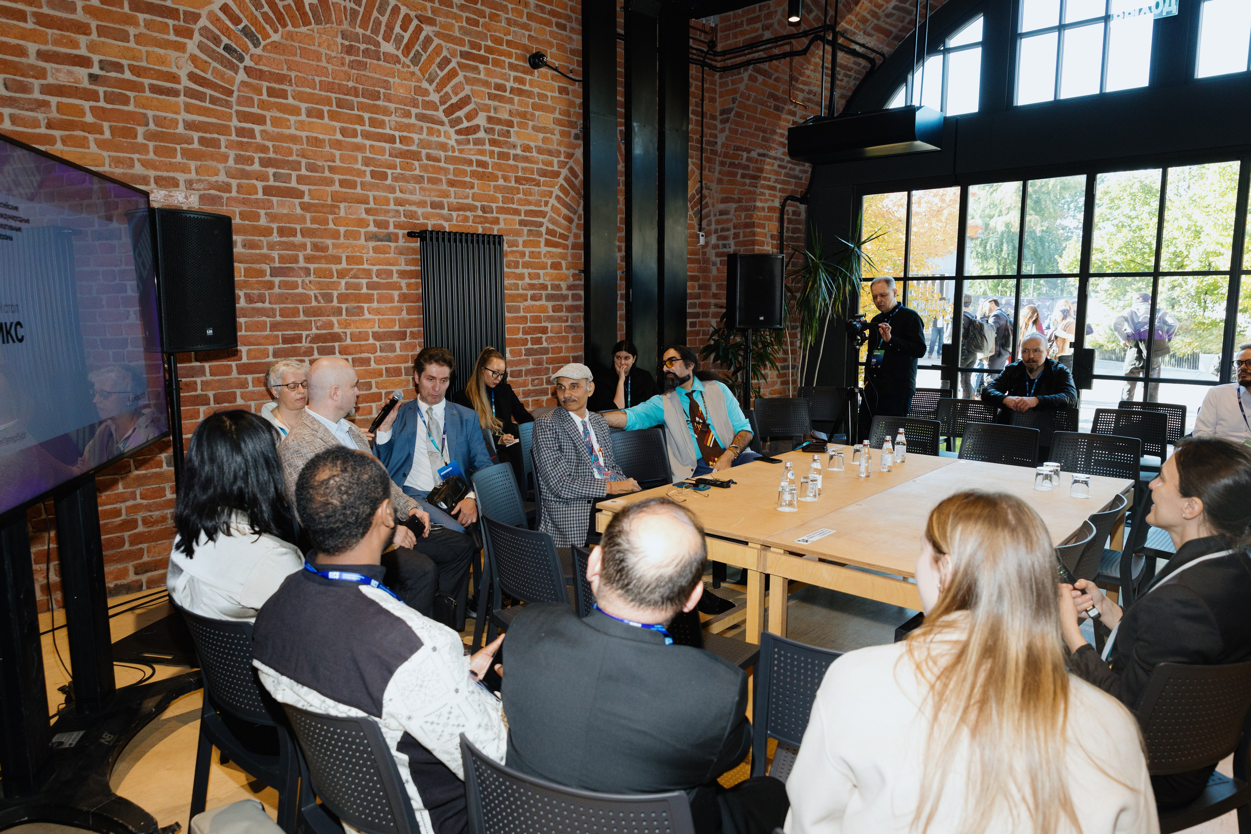 Международная конференция по креативной экономике 2025. Фотограф в Москве и Санкт-Петербурге Дарина