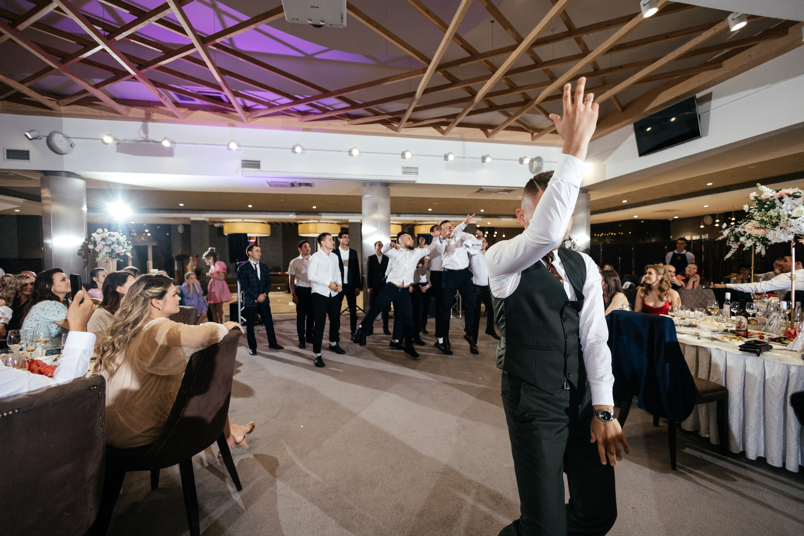 Свадебный фотограф Уфа — Руслан ГабдлисламовЖивые эмоции, красивые кадры, воспоминания на всю жизнь.Работаю по всей Республике Башкортоста. Свадебный фотограф Уфа Руслан Габдлисламов