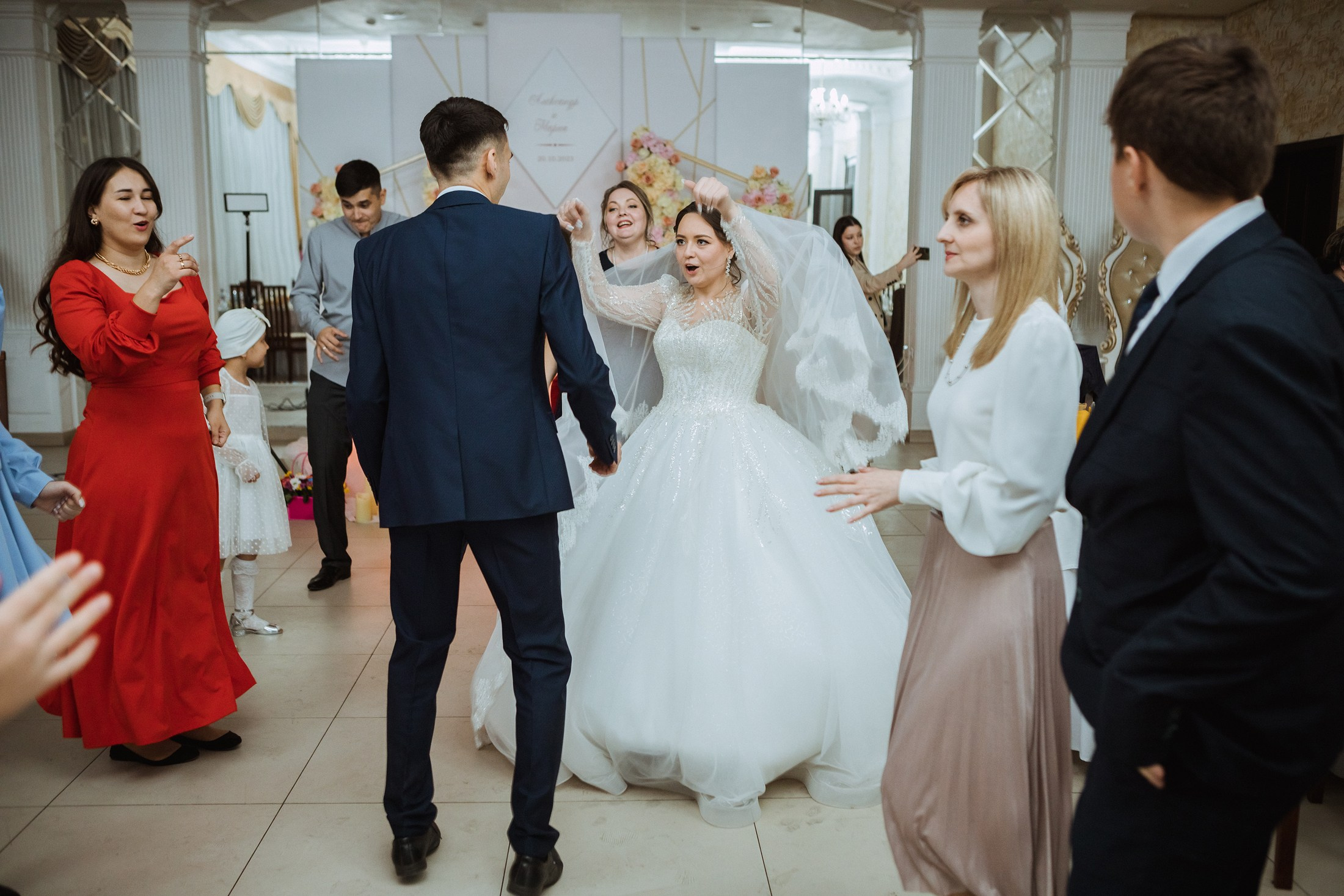 Александр и Мария. Фотографы в городе Волгограде — Людмила Агеева и Алексей Околелов